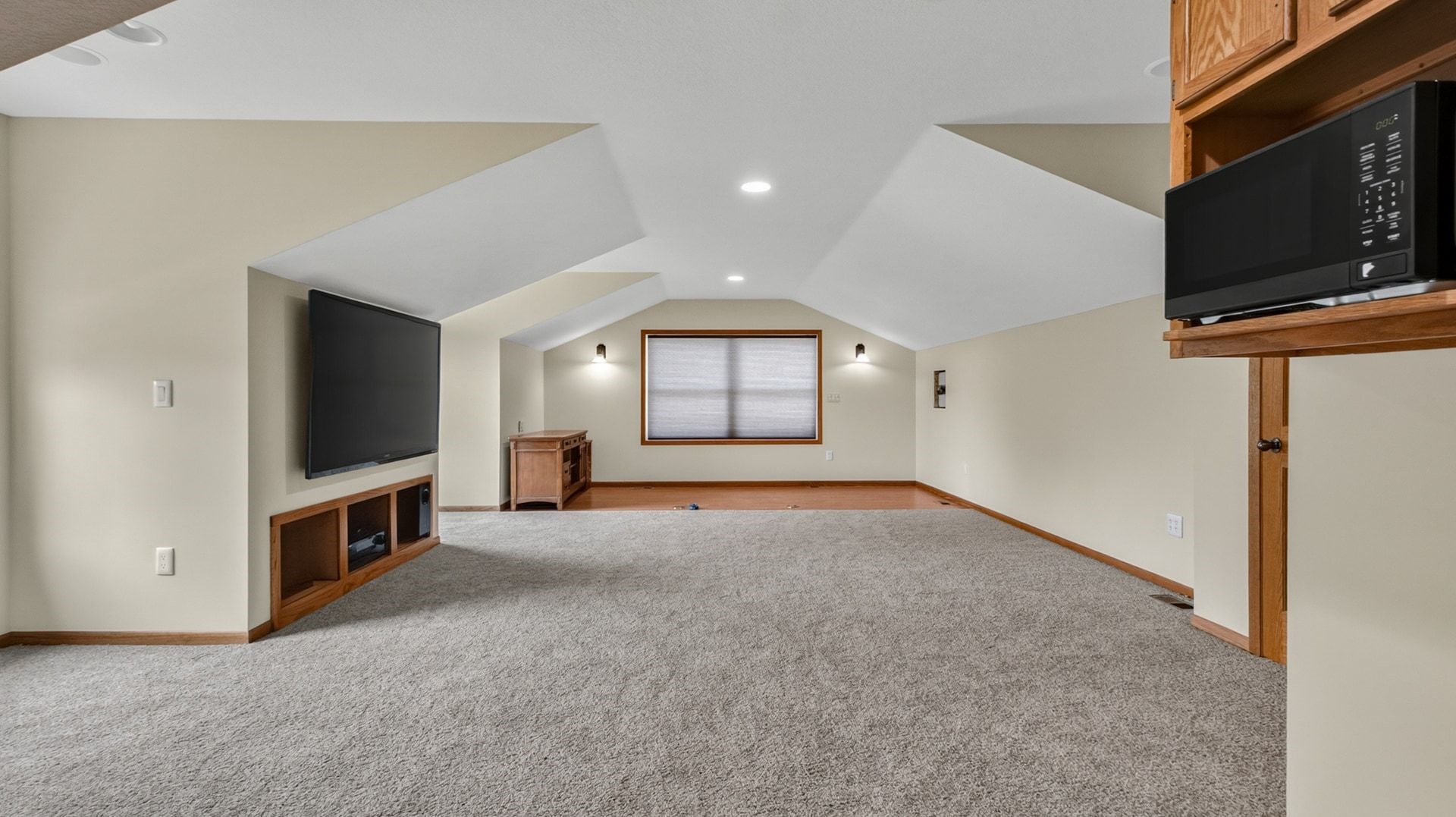 2887 29 9/16 Avenue Property Photo 13