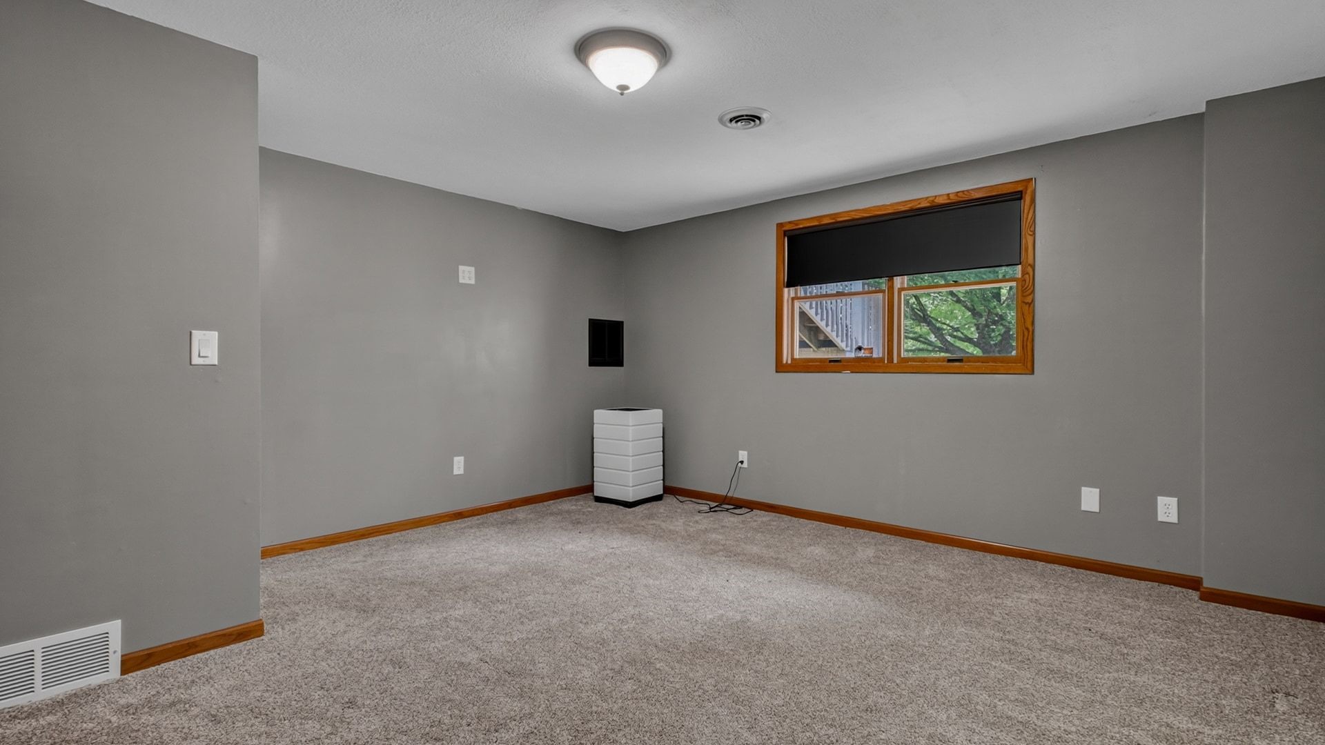 2887 29 9/16 Avenue Property Photo 16