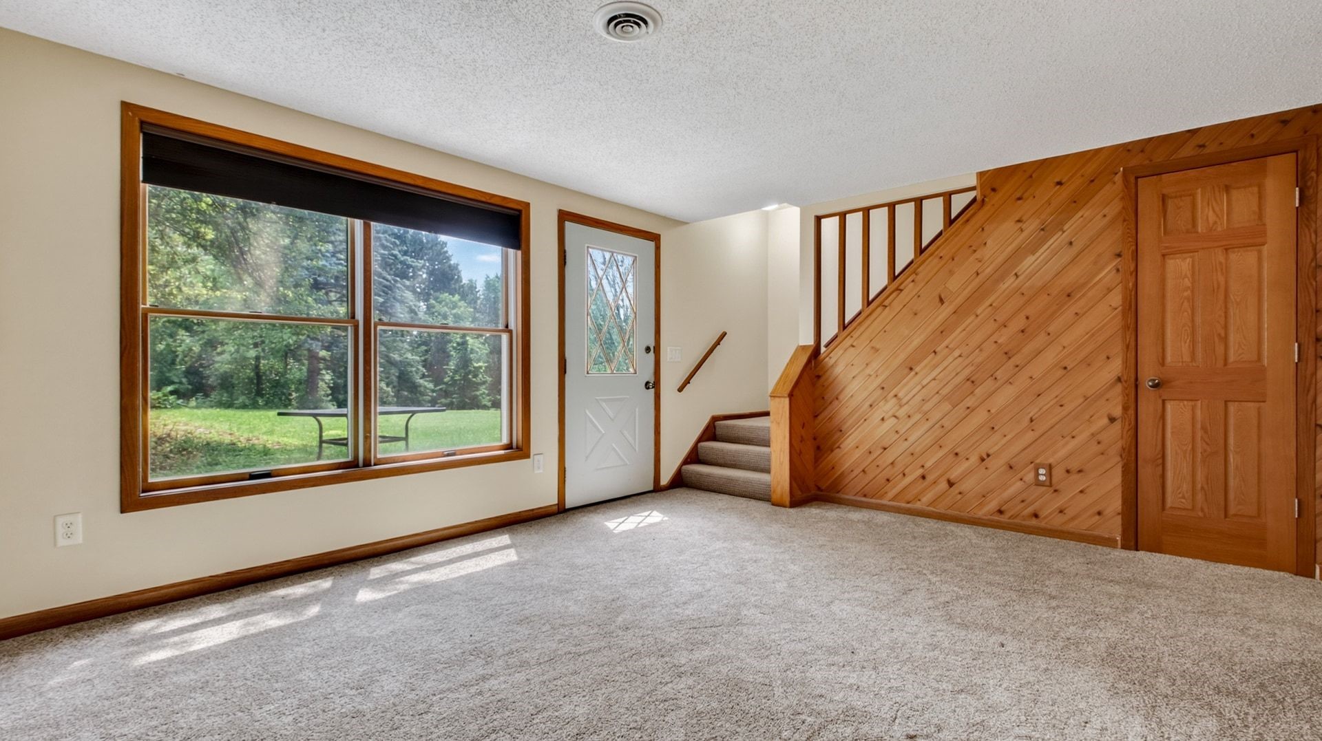 2887 29 9/16 Avenue Property Photo 20