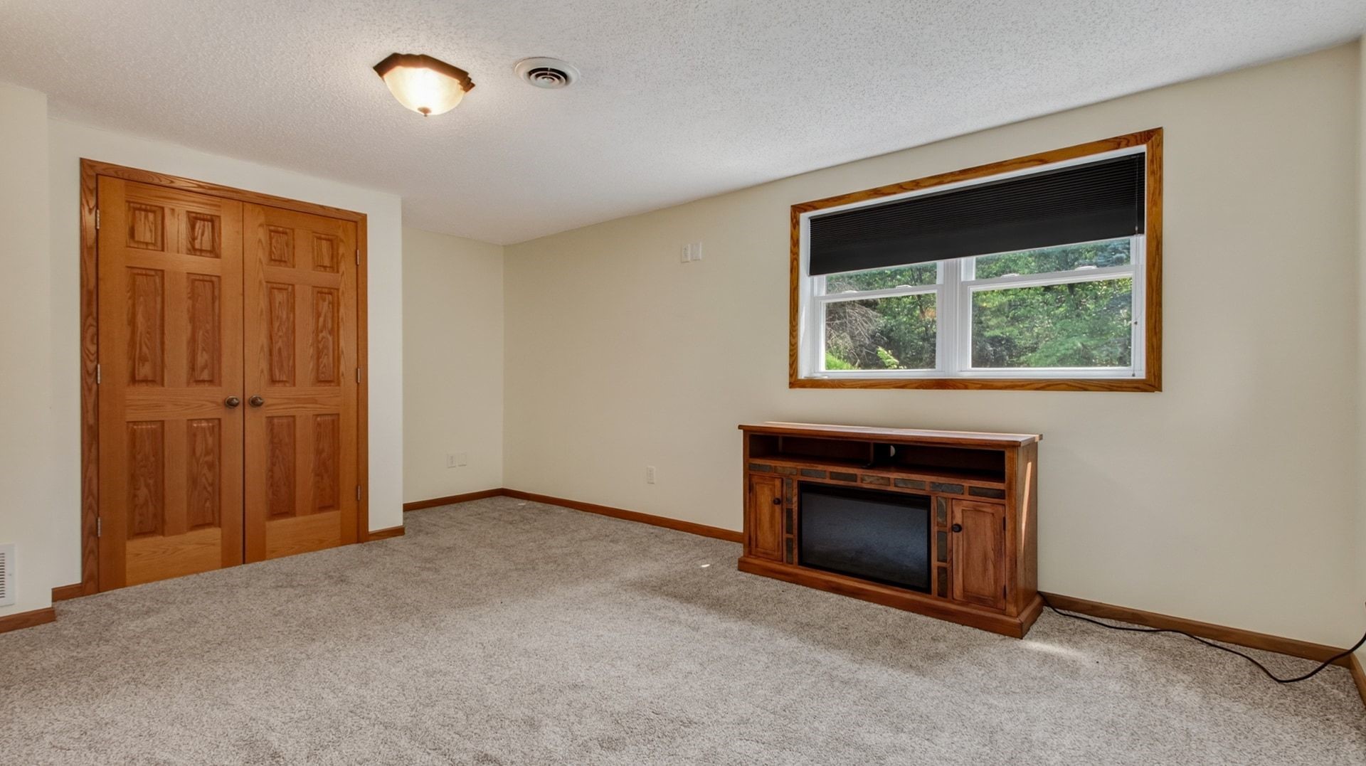 2887 29 9/16 Avenue Property Photo 22