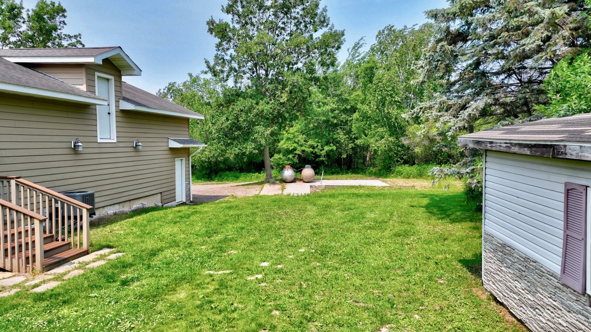2887 29 9/16 Avenue Property Photo 28
