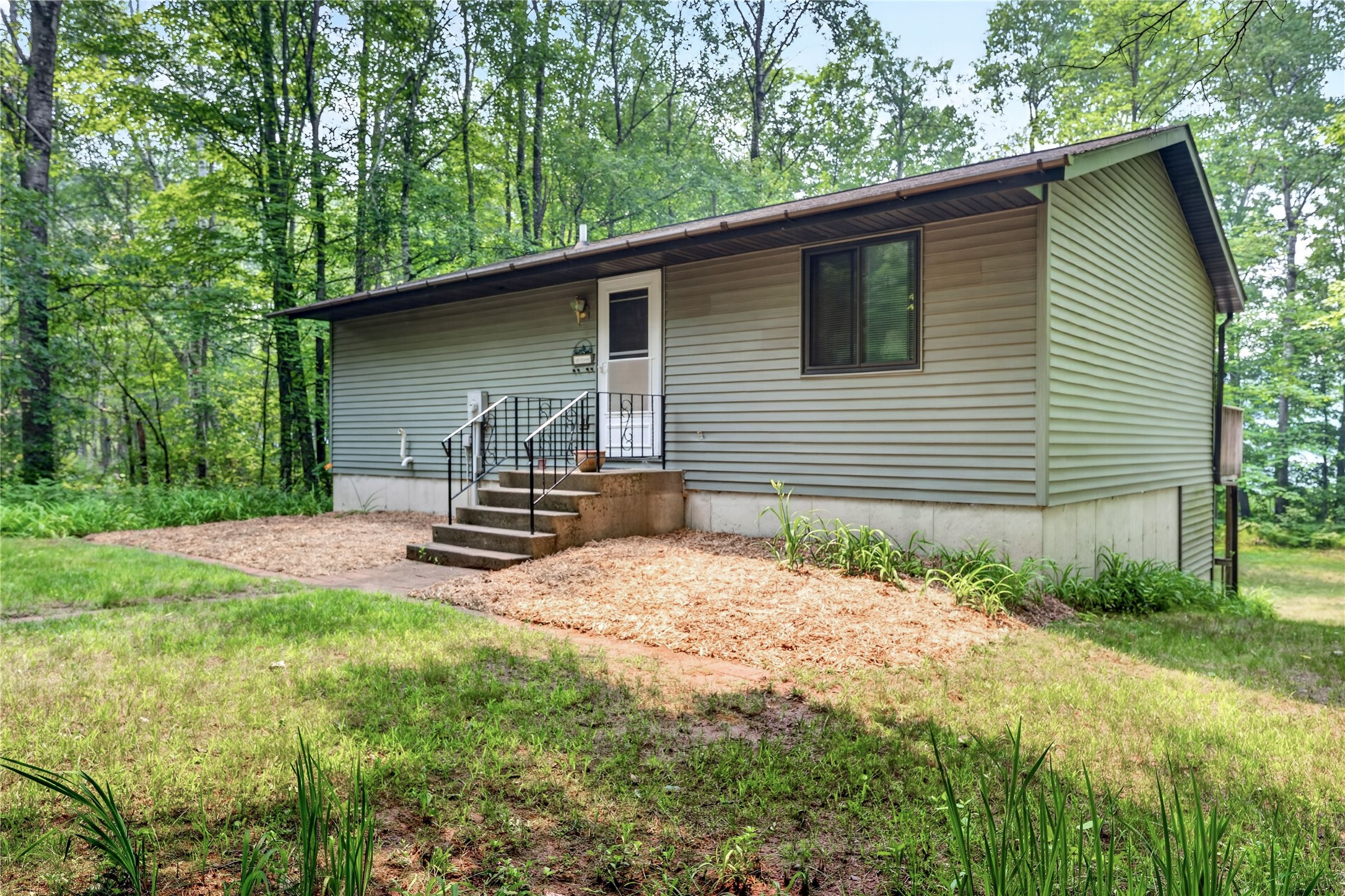 W6151 River Road Property Photo 8