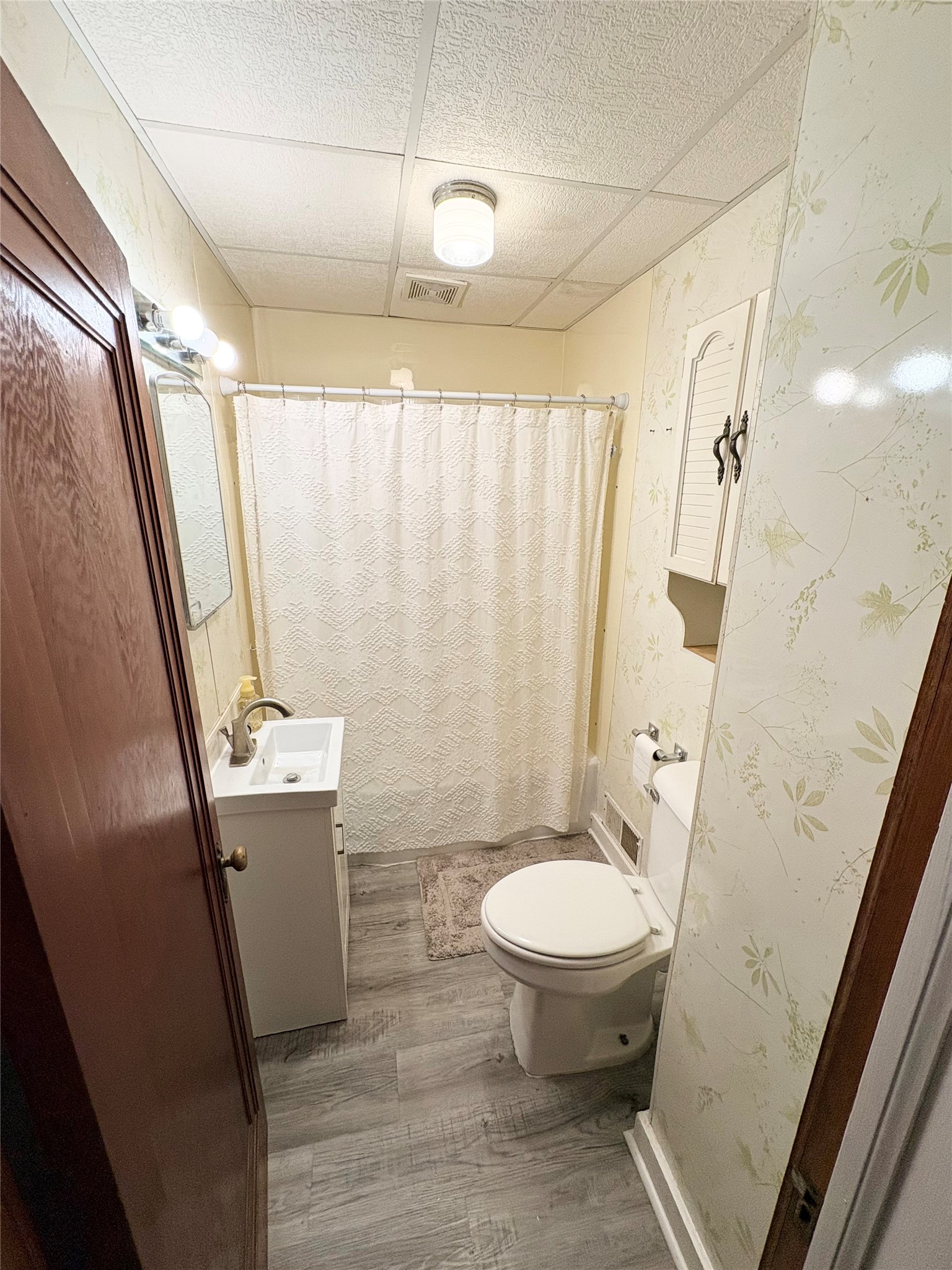 11 E Coleman Street Property Photo 11