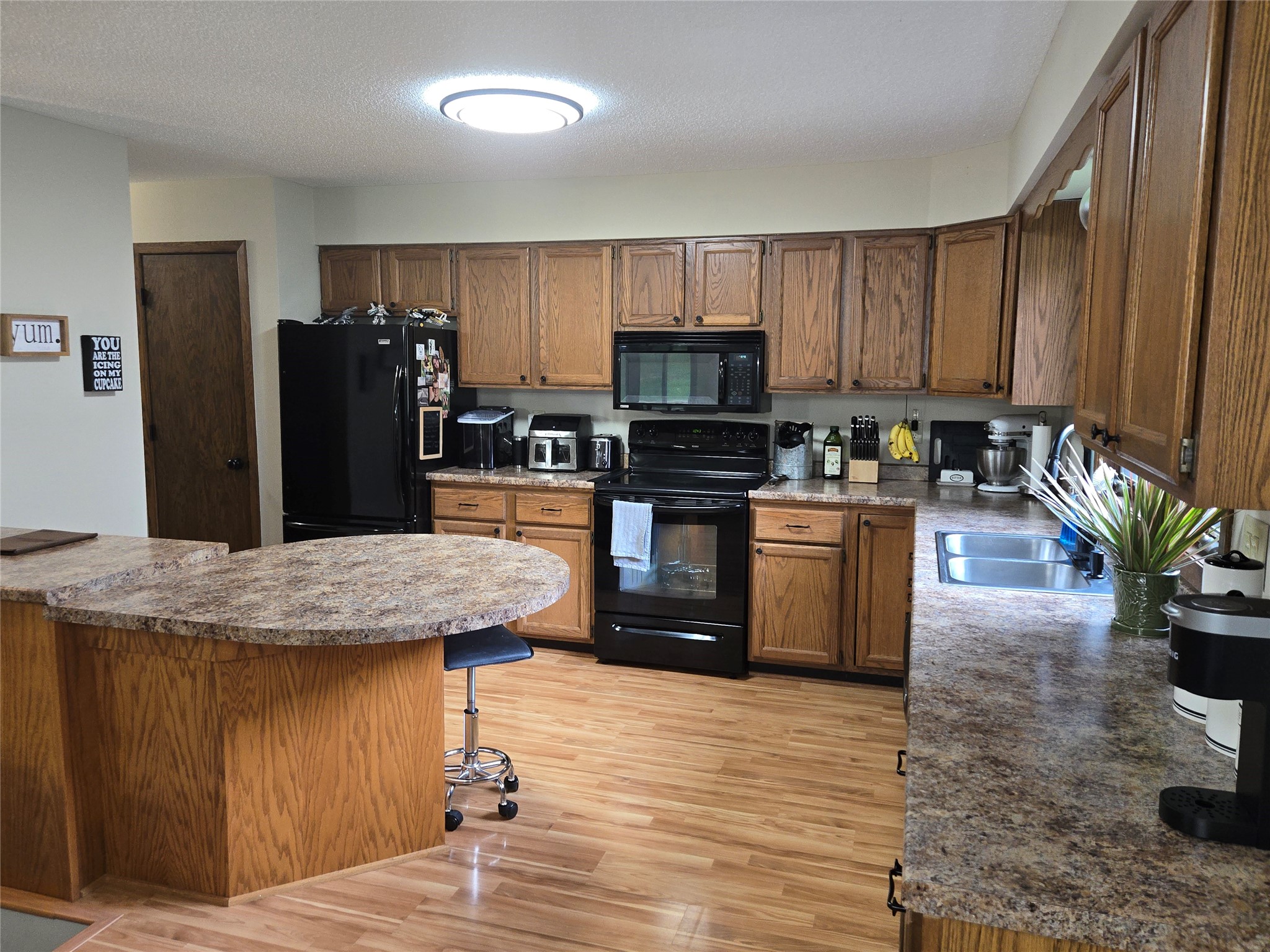 471 Komro Court Property Photo 7