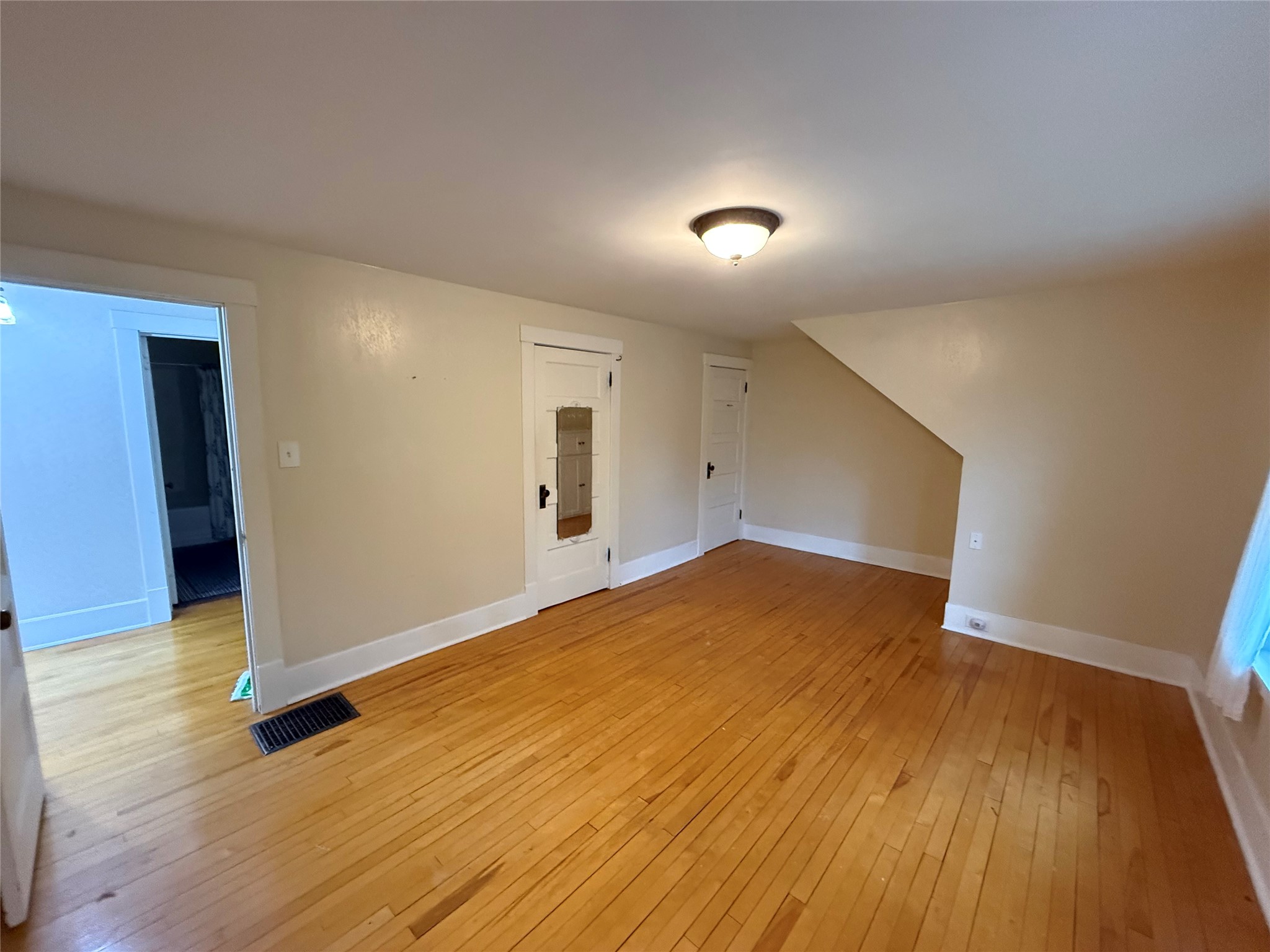 1524 Highland Avenue Property Photo 17