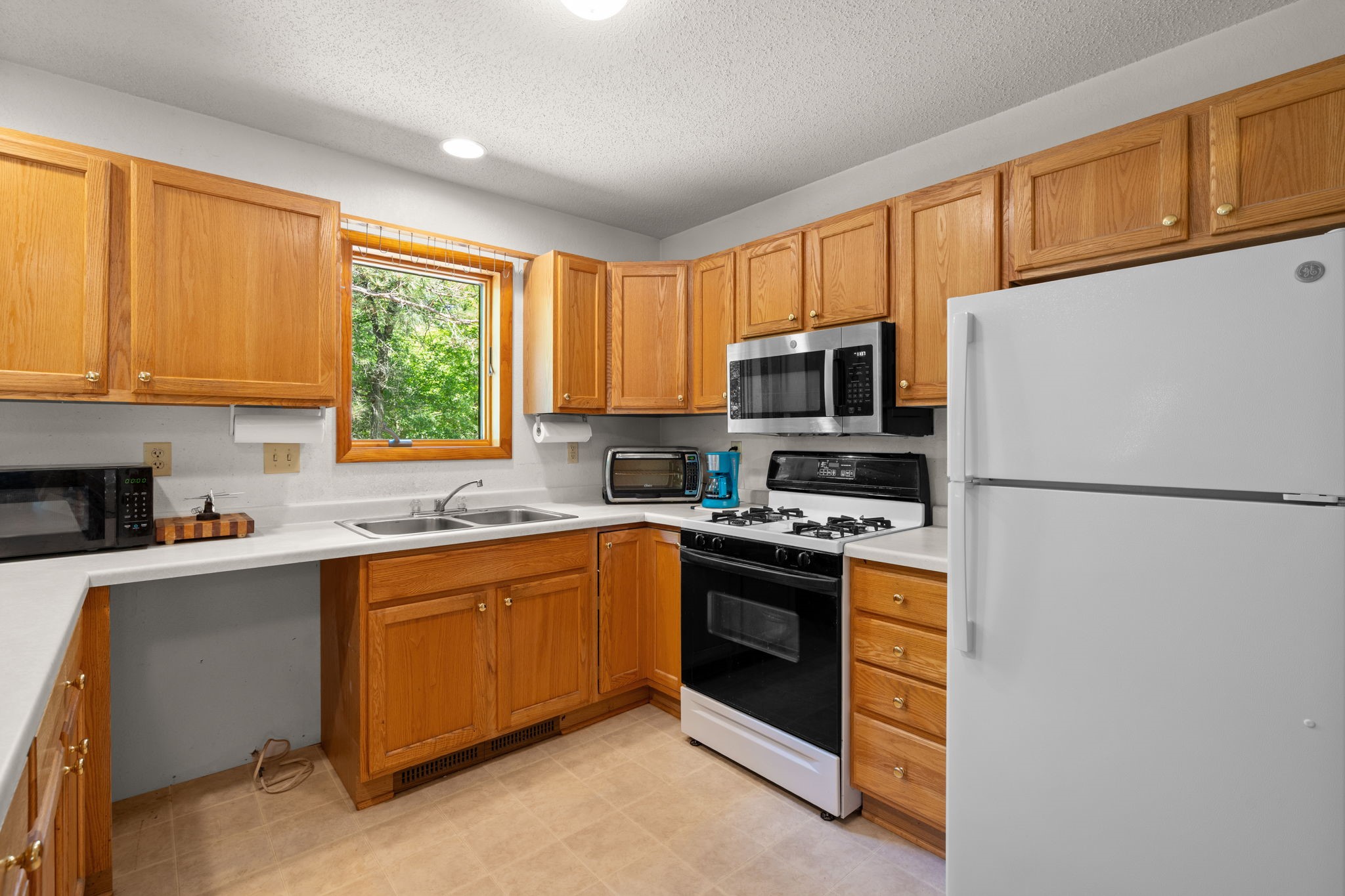 12997 E Mail Road Property Photo 13