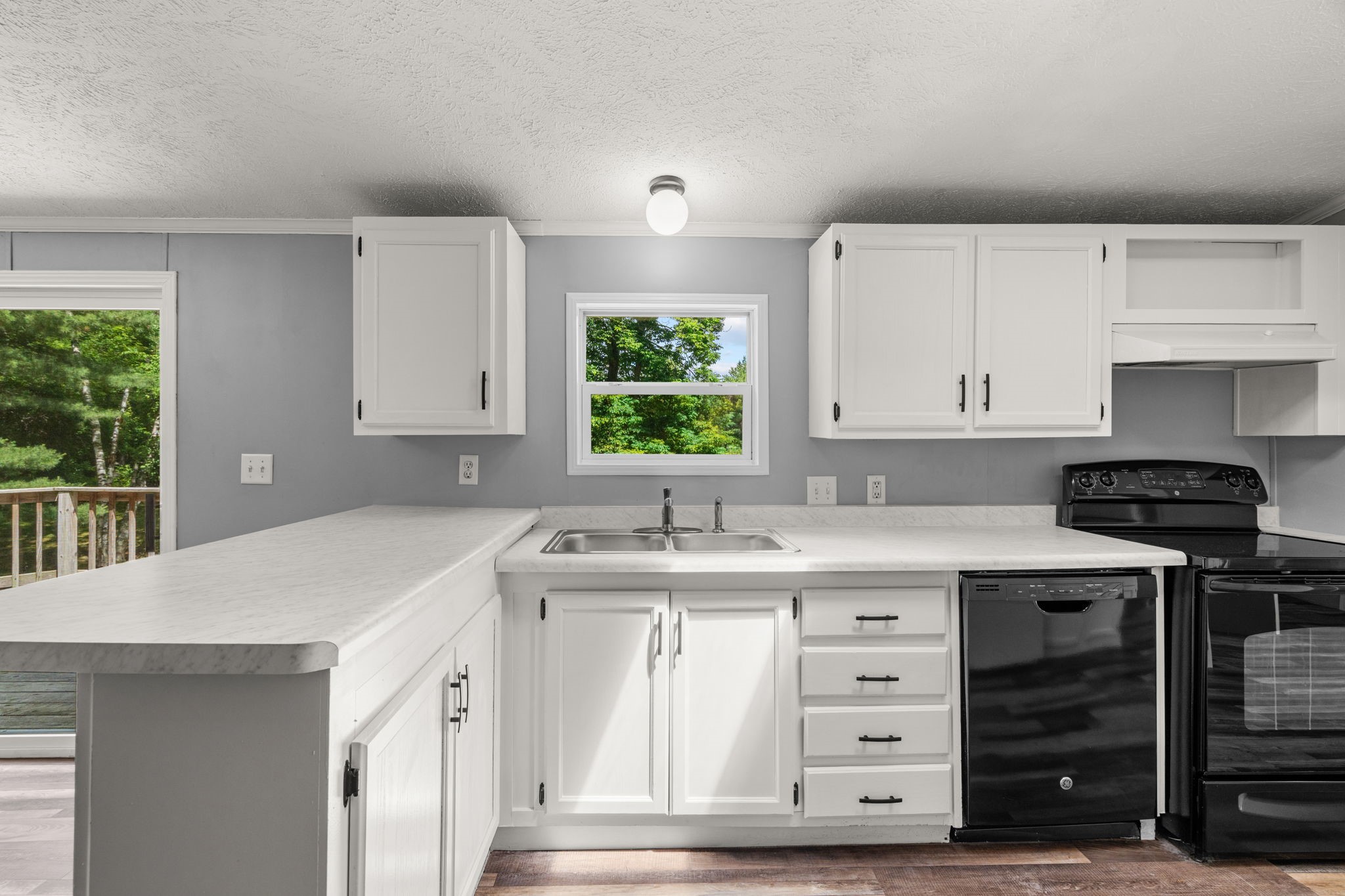 846 25 1/2 Avenue Property Photo 7