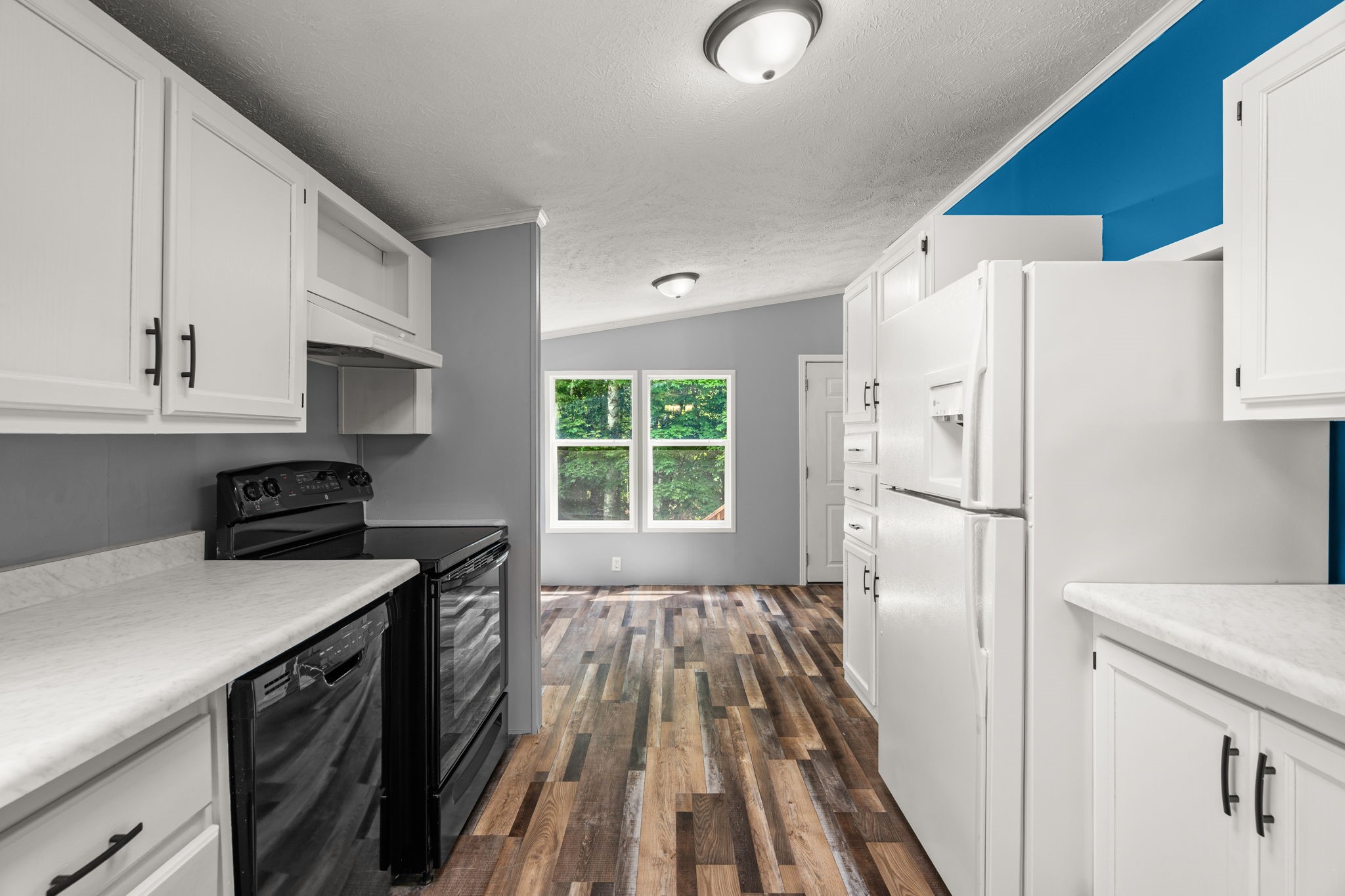846 25 1/2 Avenue Property Photo 8