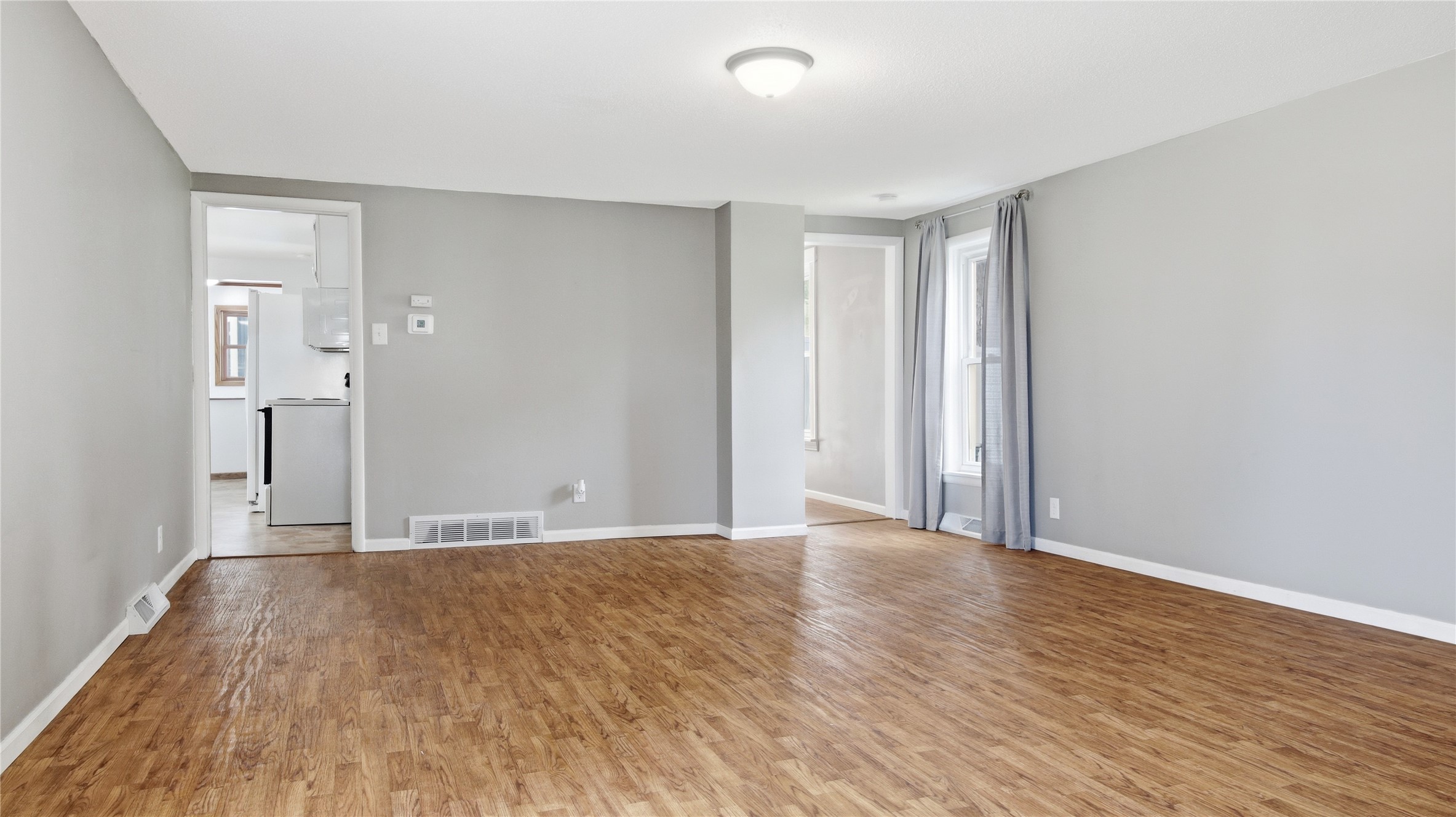 209 Vine Street Property Photo 10