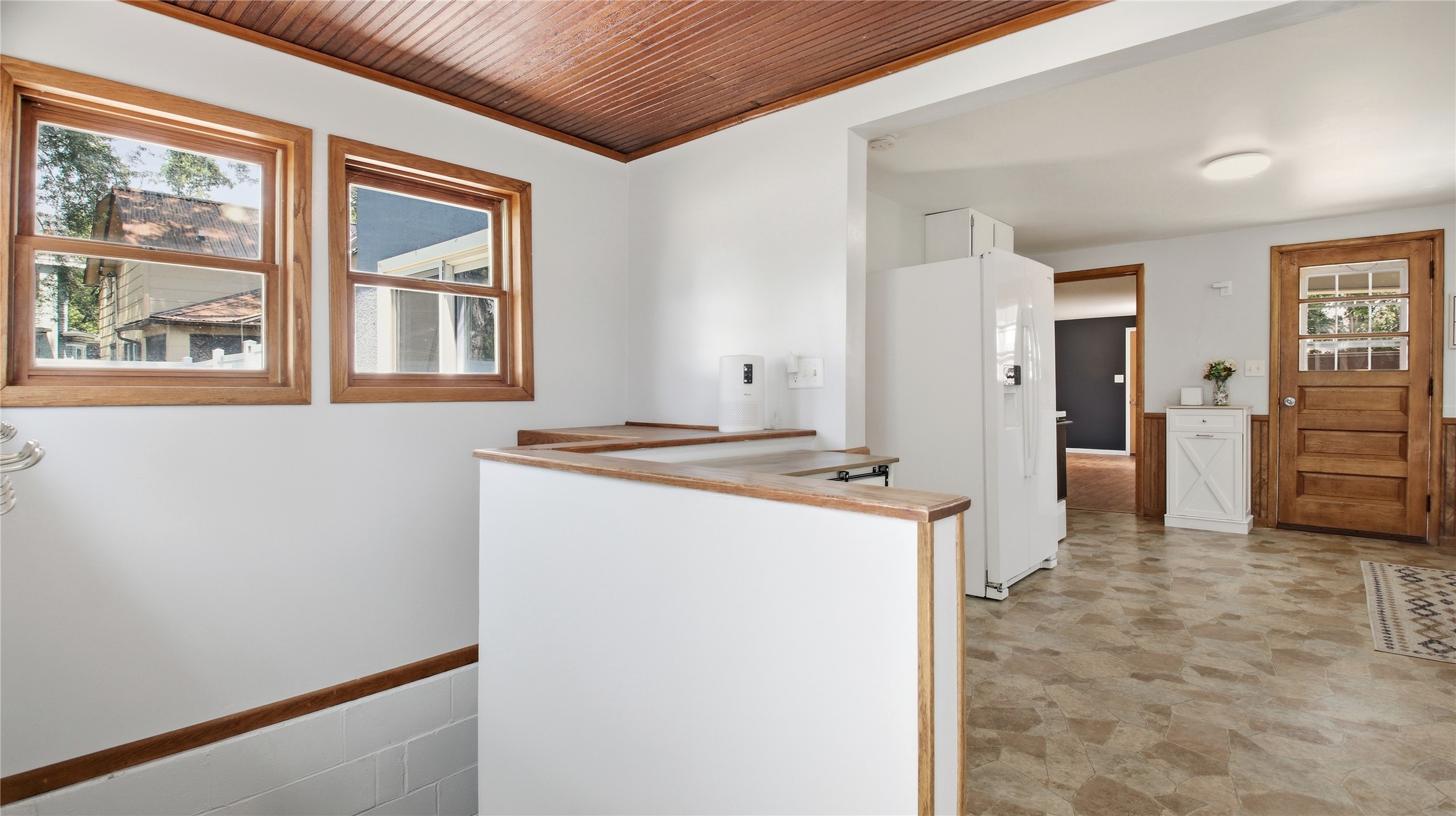 209 Vine Street Property Photo 26