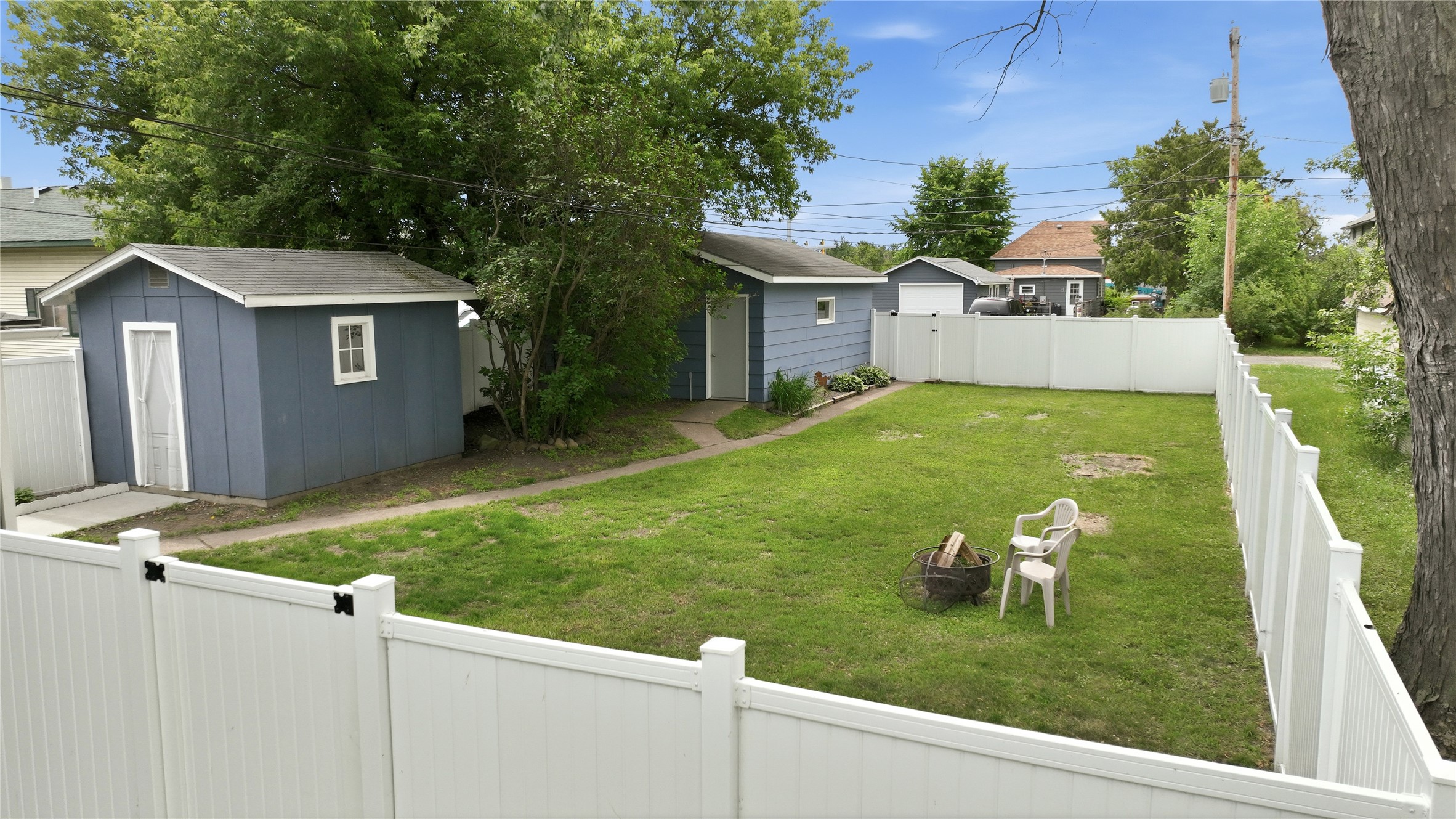 209 Vine Street Property Photo 32