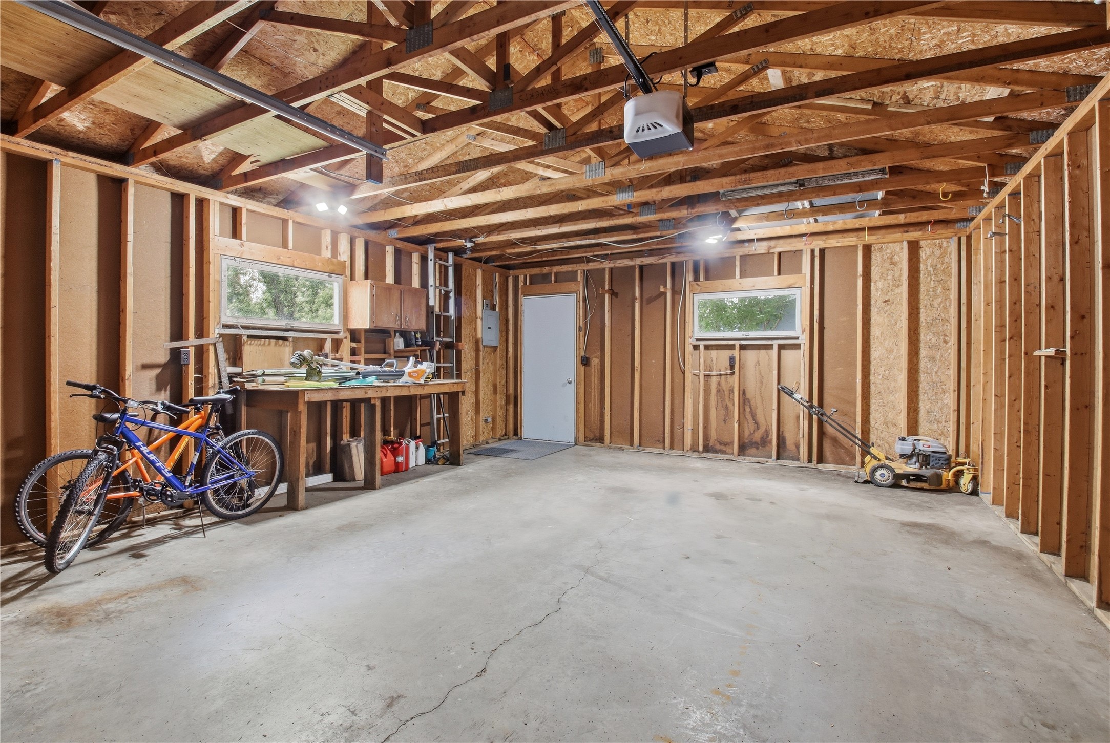 209 Vine Street Property Photo 37