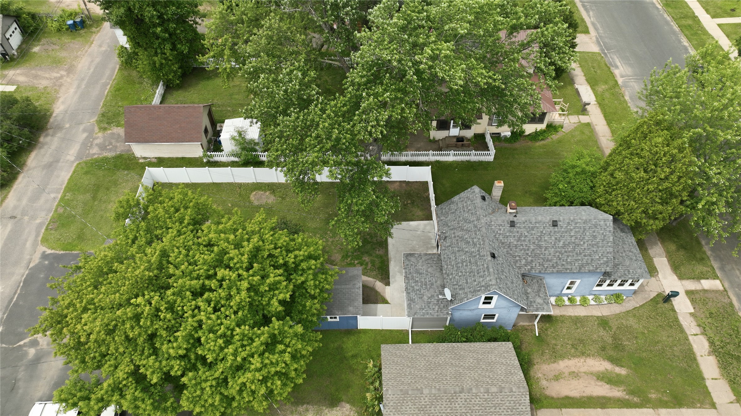 209 Vine Street Property Photo 39