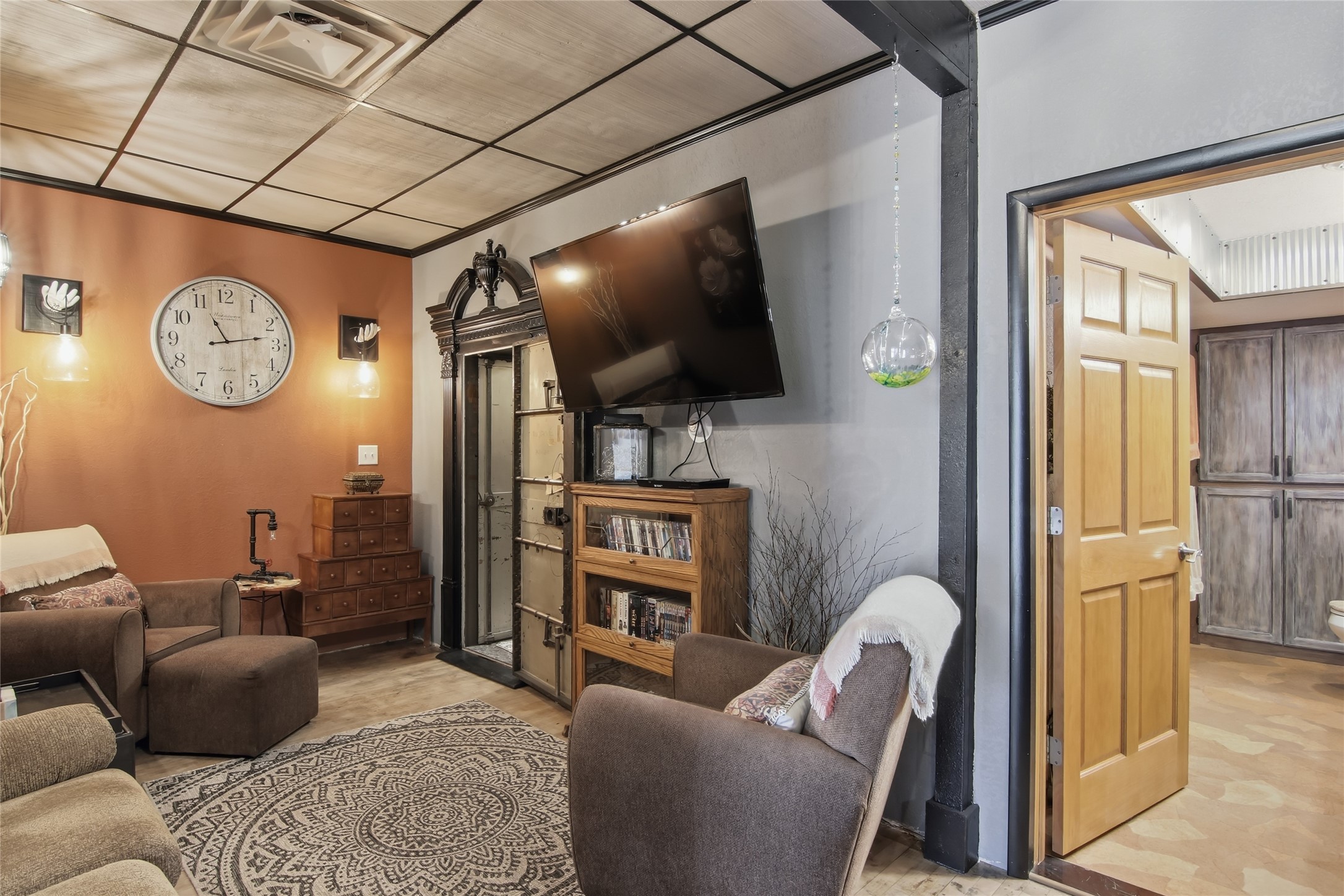 111 5th Avenue N Property Photo 20
