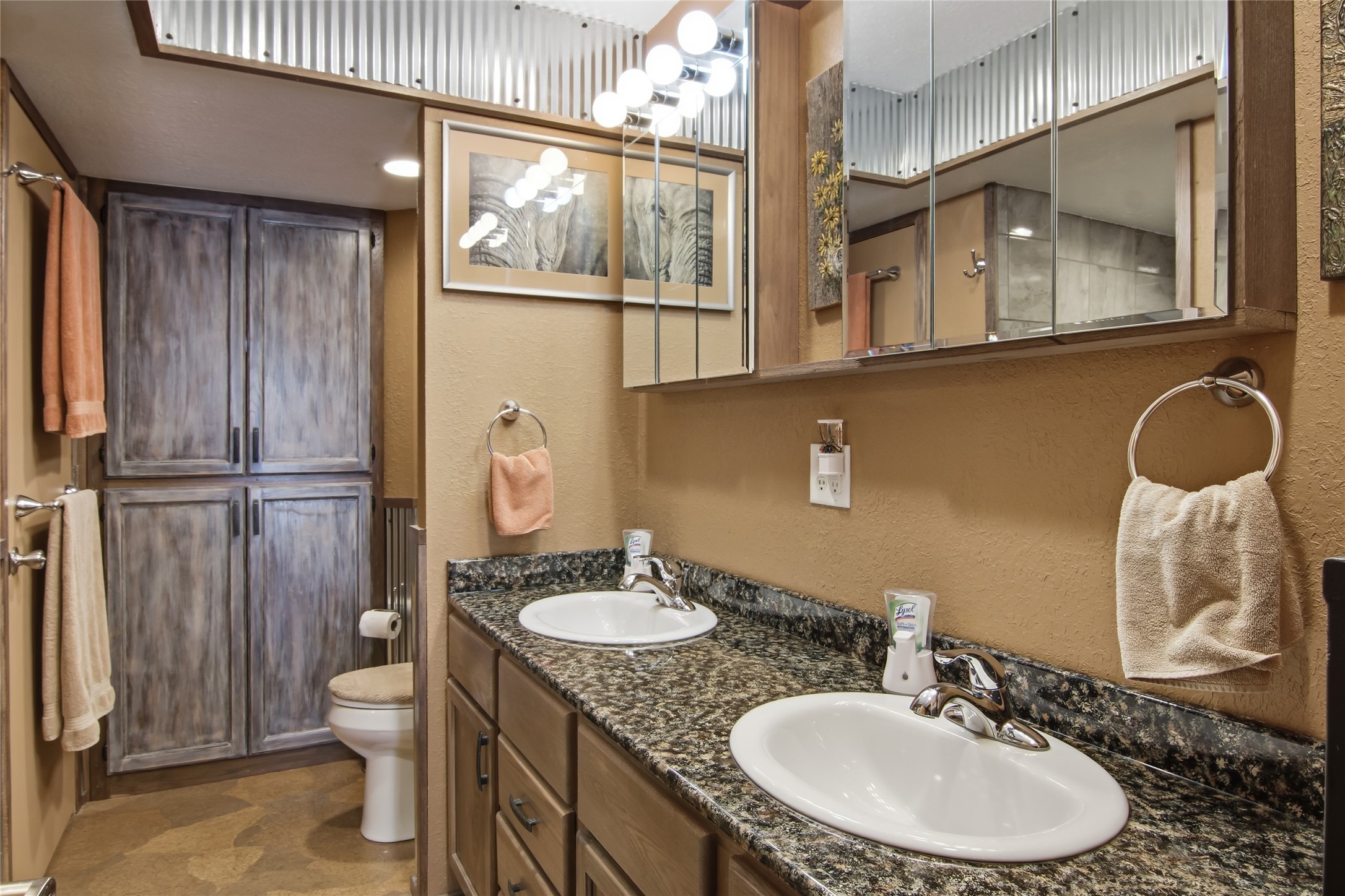 111 5th Avenue N Property Photo 28