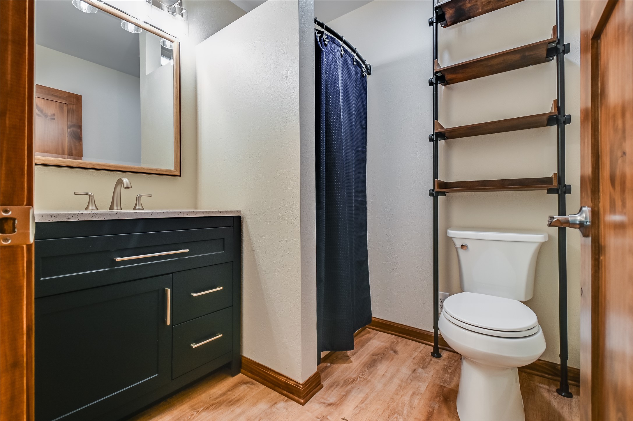 55290 Valley Drive Property Photo 17