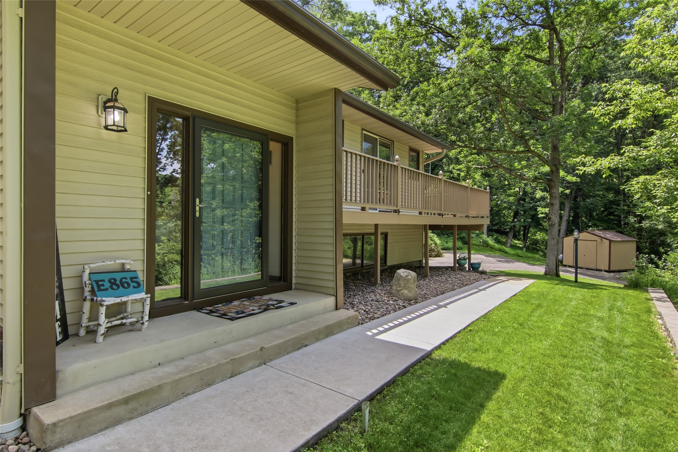 E865 Woodridge Drive Property Photo 60