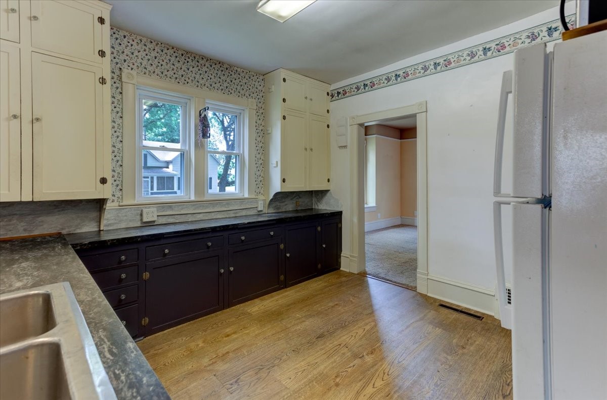 520 12th Street Se Property Photo 13