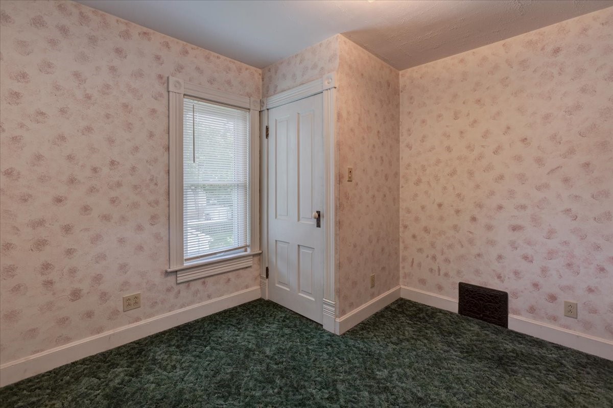 520 12th Street Se Property Photo 29