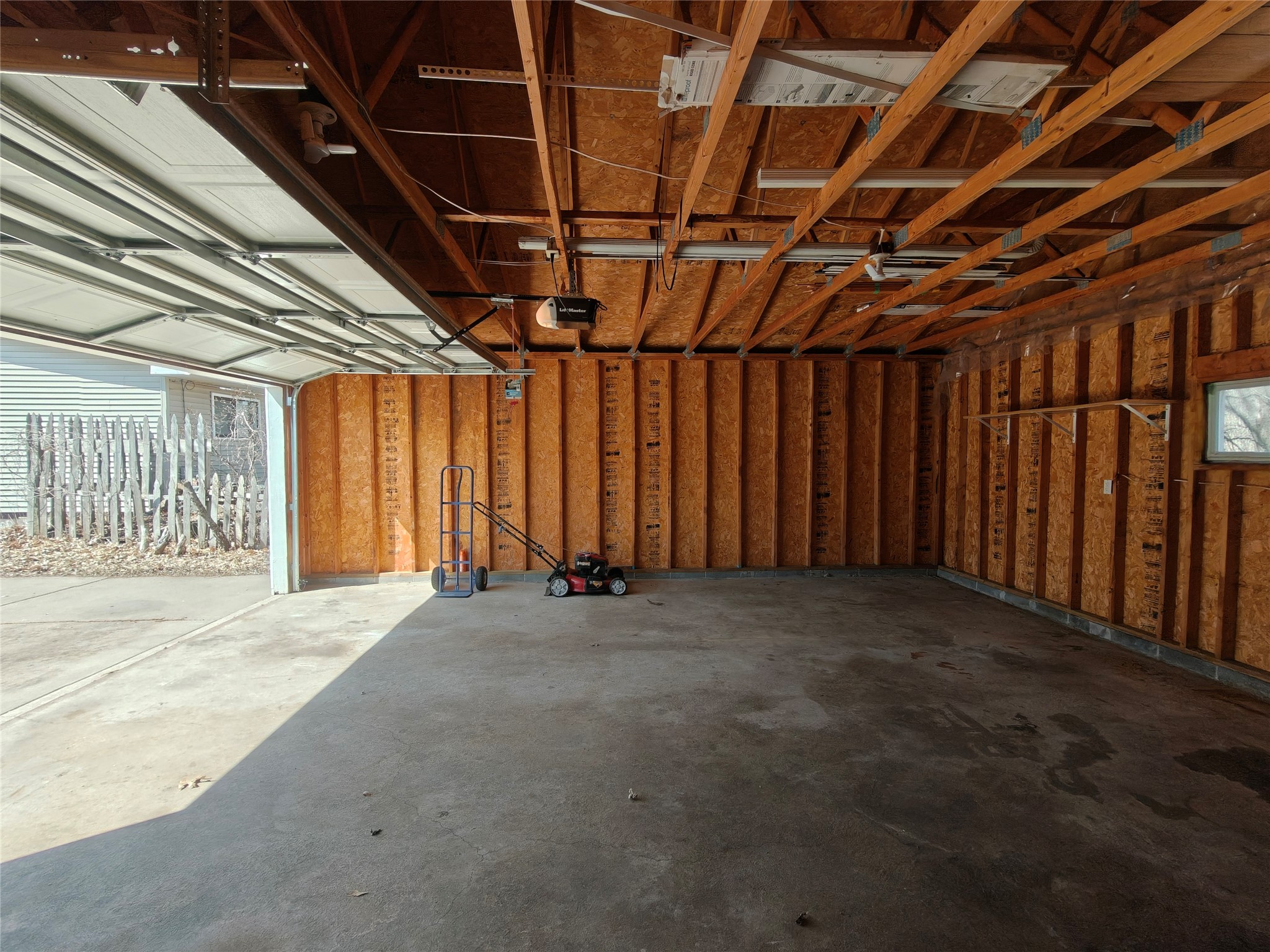 2212 Bartlett Avenue Property Photo 25