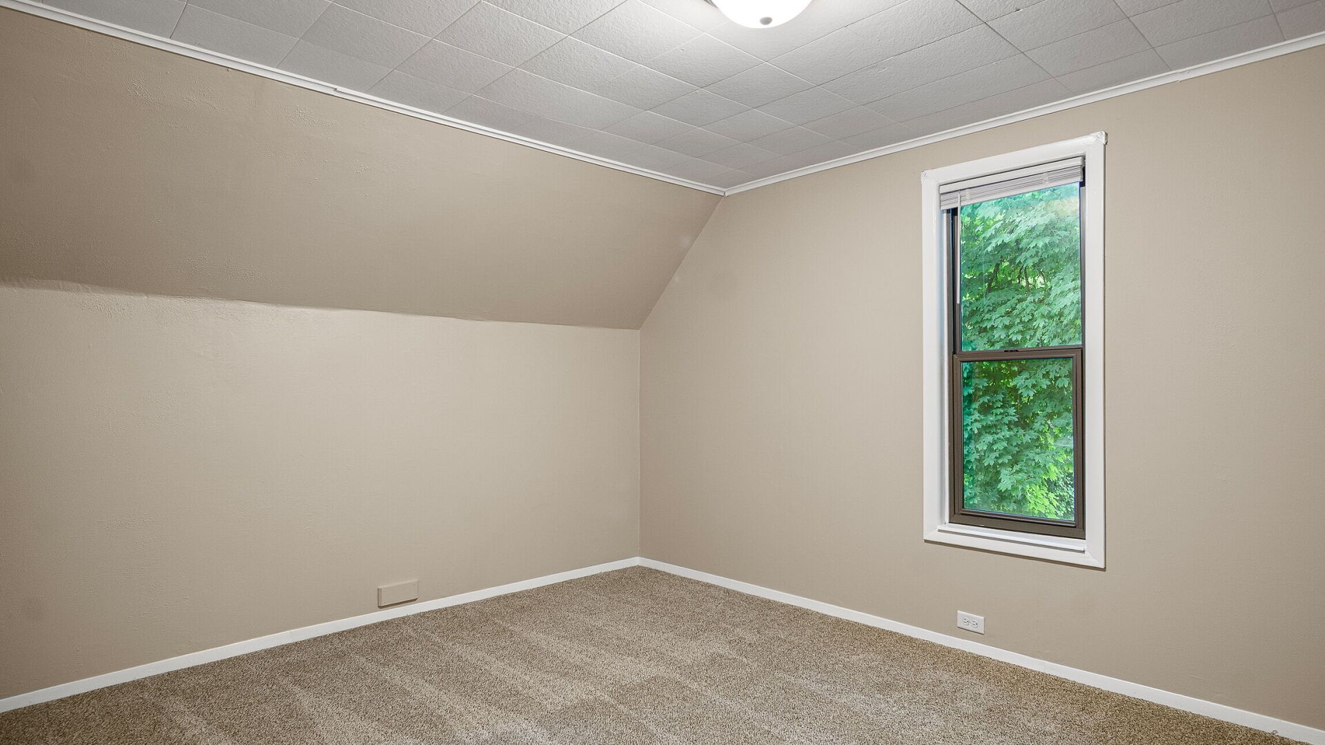 309 Marston Court Property Photo 26