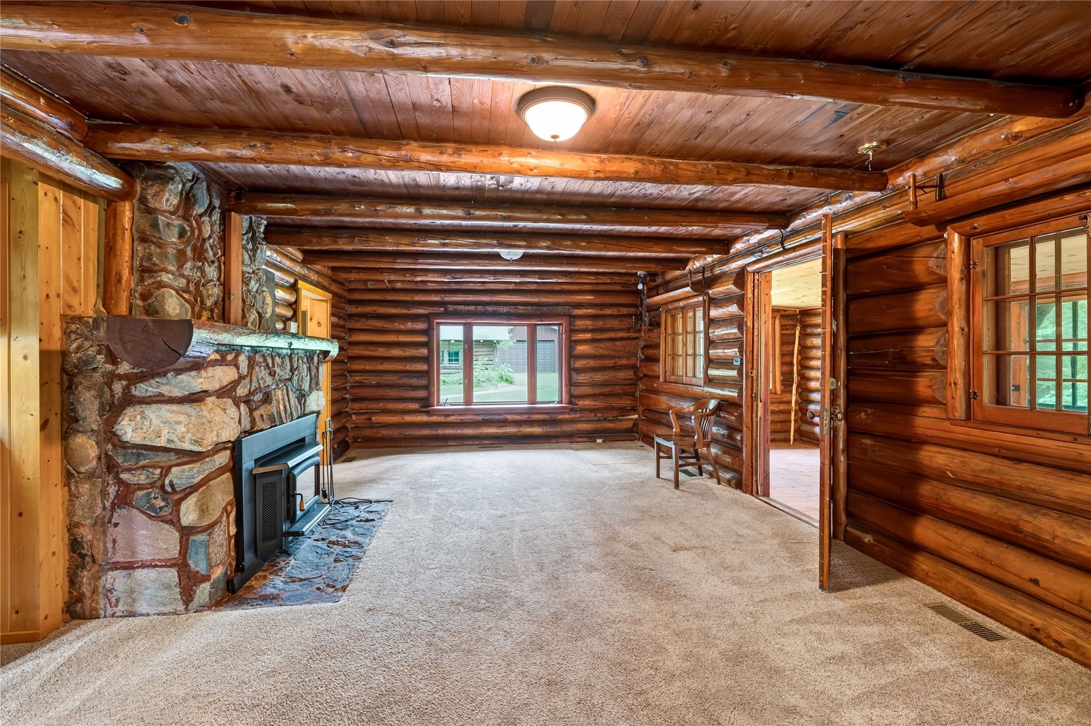 19720 Pioneer Road Property Photo 13
