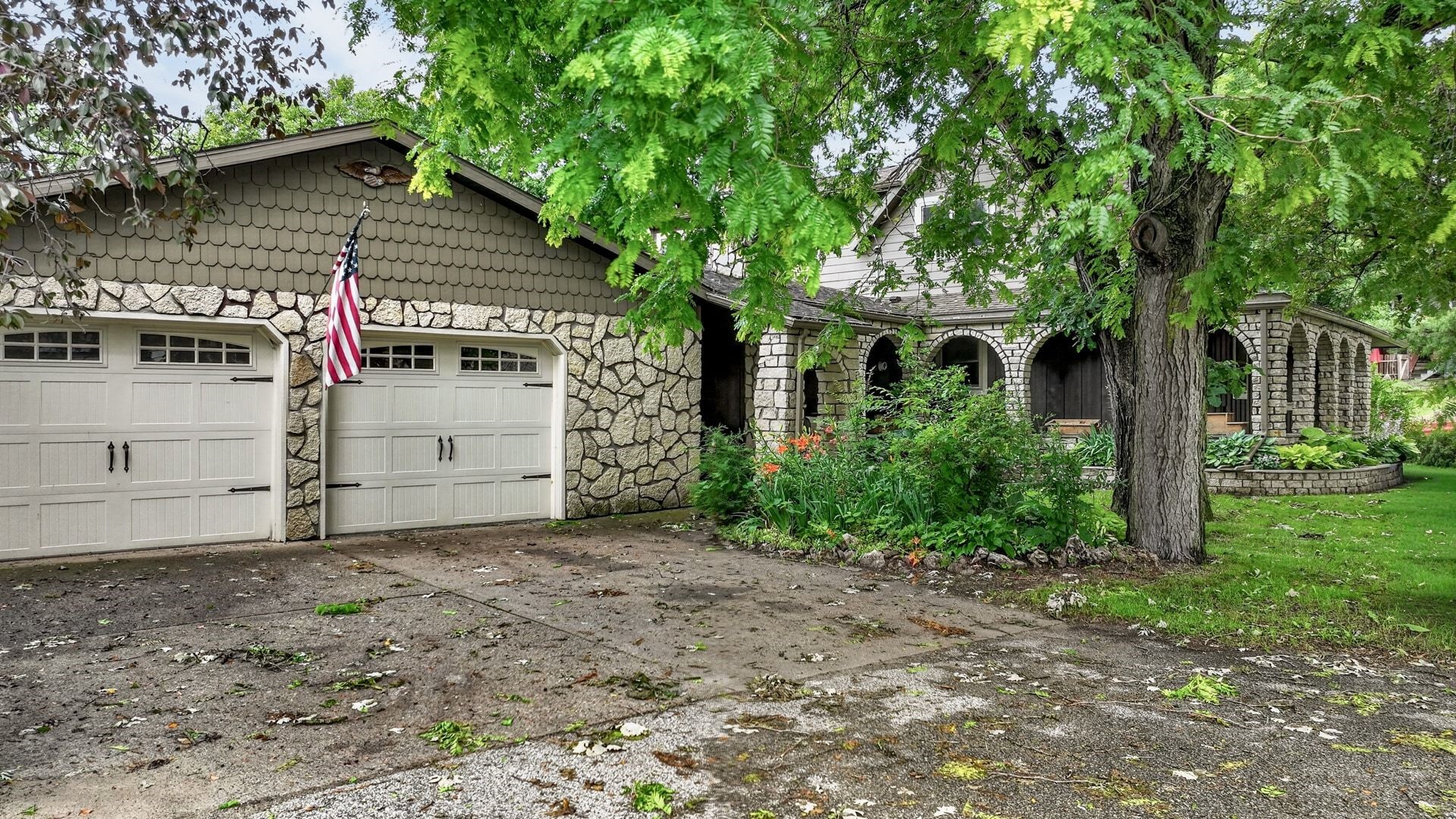 35261 7th Street Property Photo 2