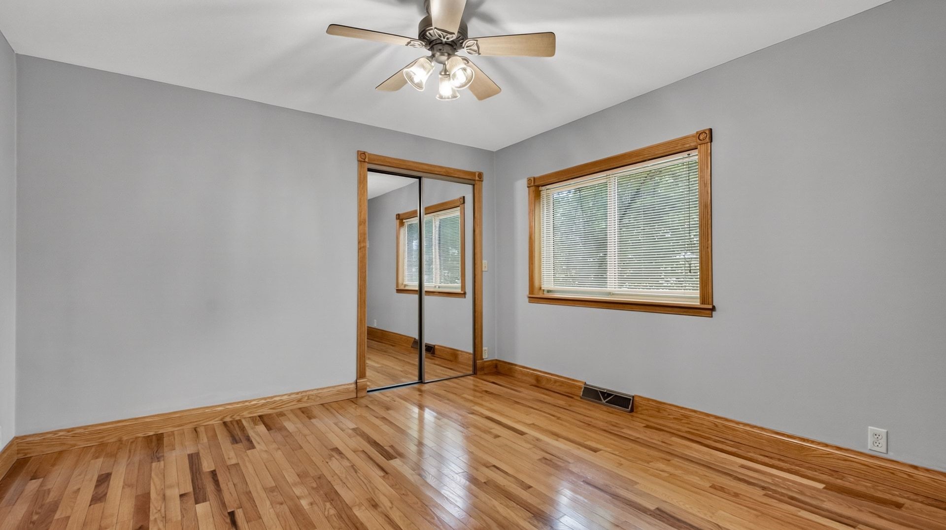 35261 7th Street Property Photo 15