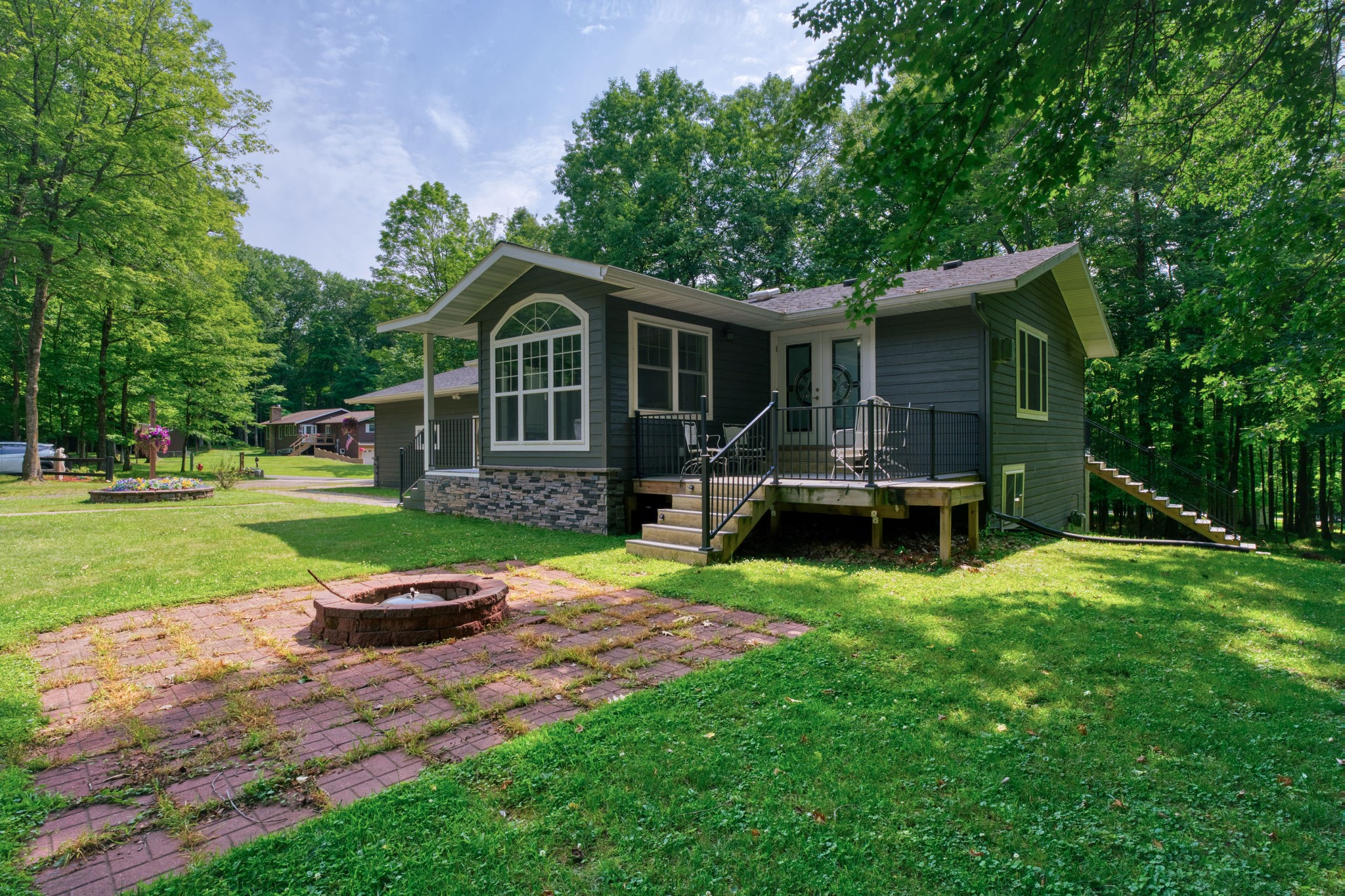 200 Ridgewood Drive Property Photo 48