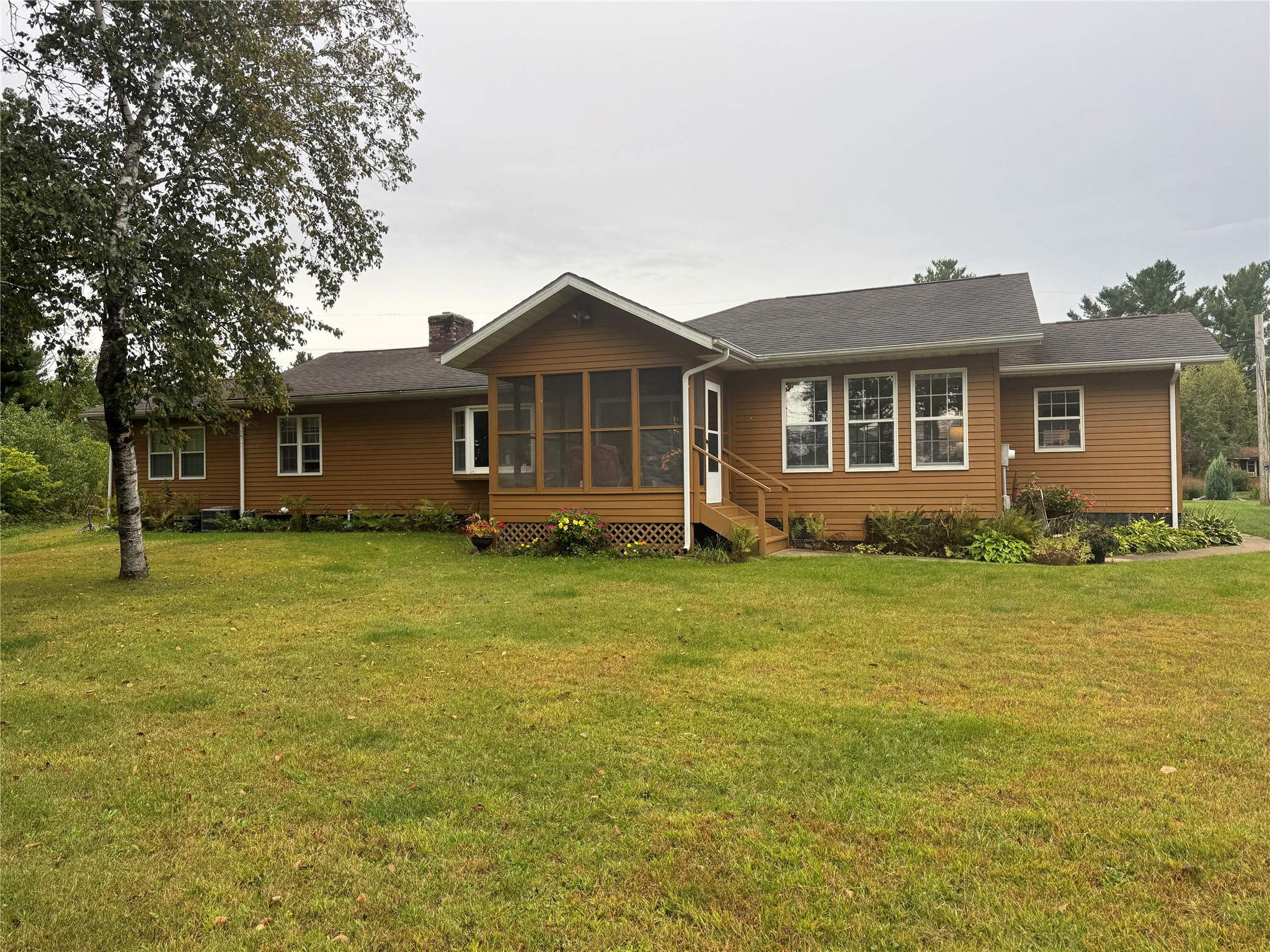 18618 54th Avenue Property Photo 2