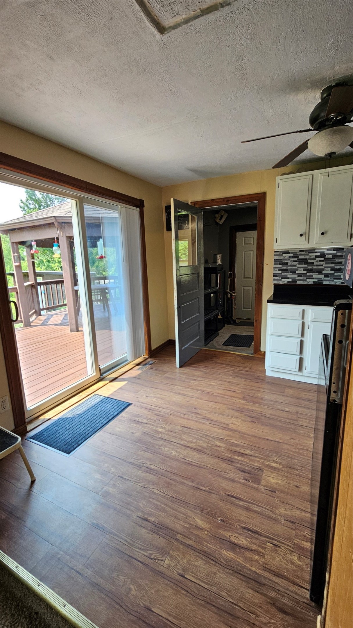 4661 N Valesh Road Property Photo 14