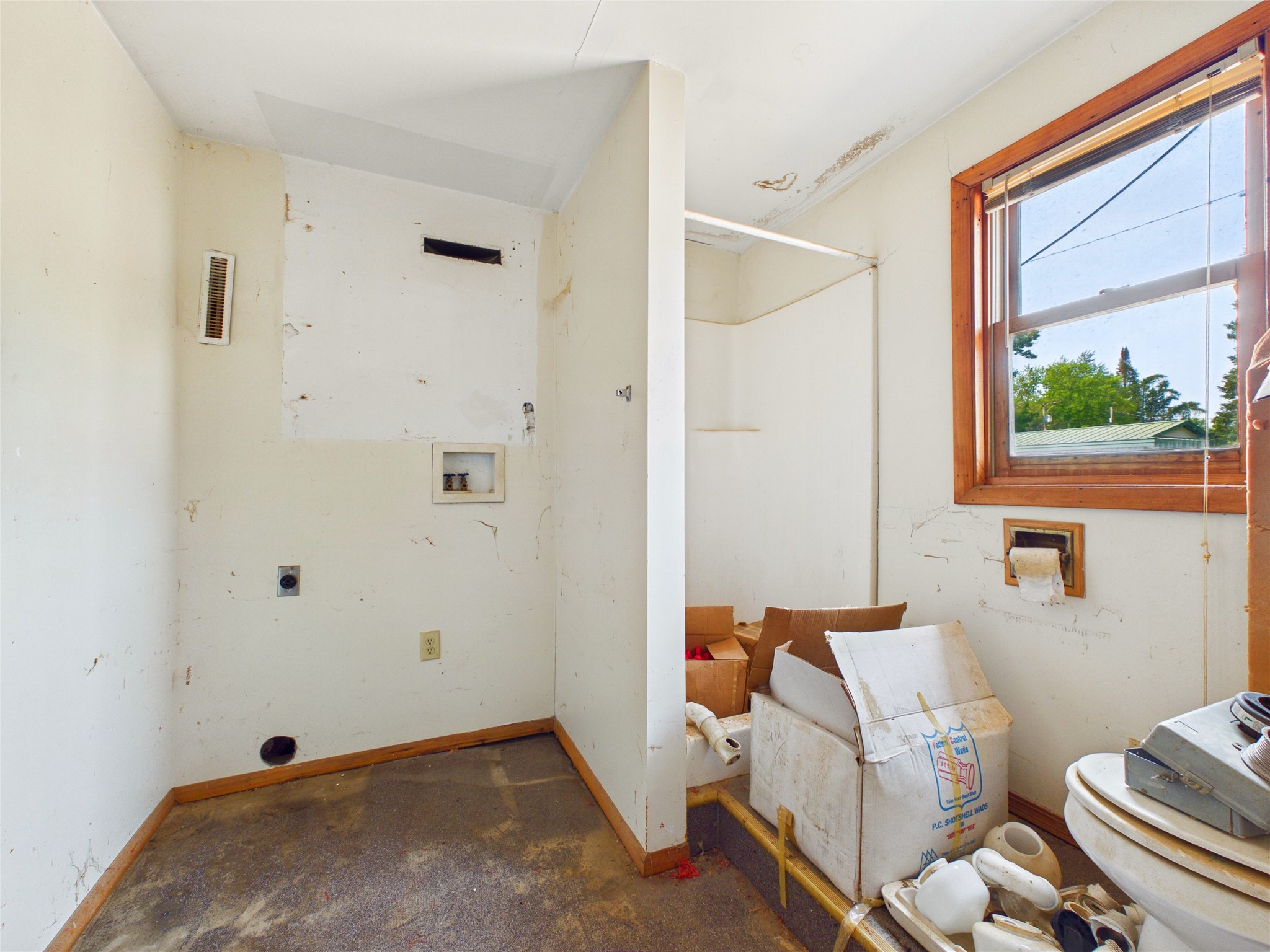 11021 W State Highway 48 Property Photo 9