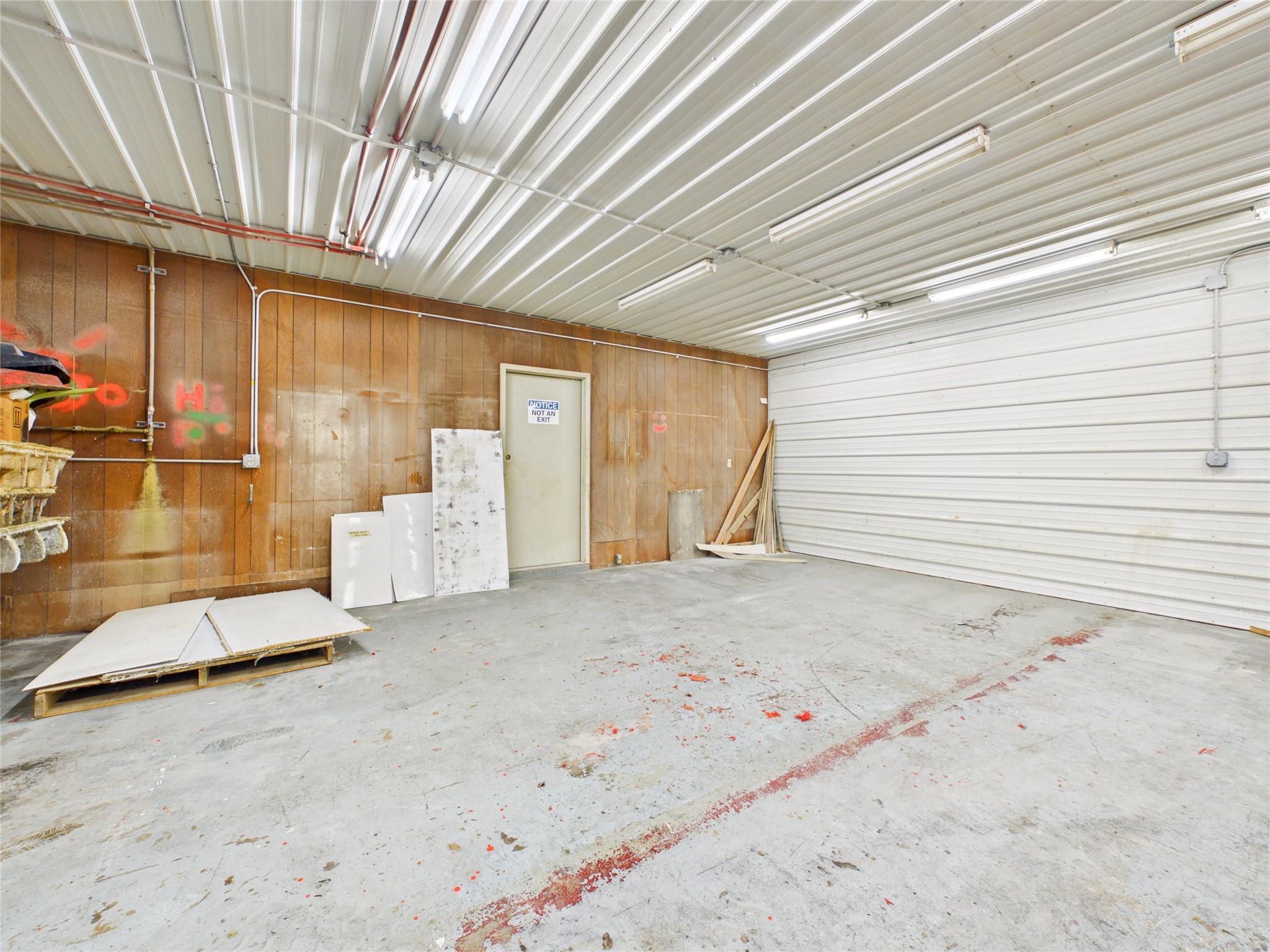 11021 W State Highway 48 Property Photo 11