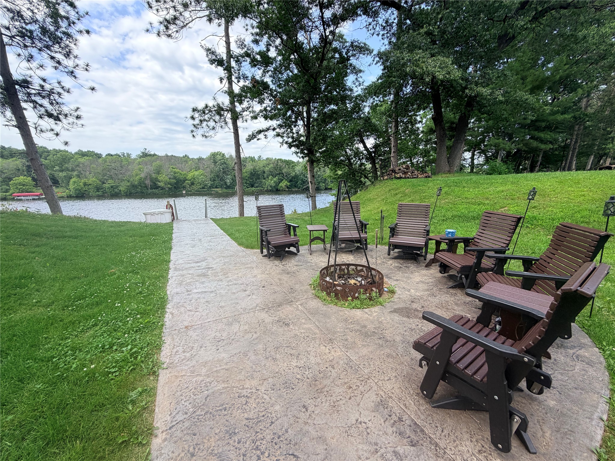 13428 195th Street Property Photo 5