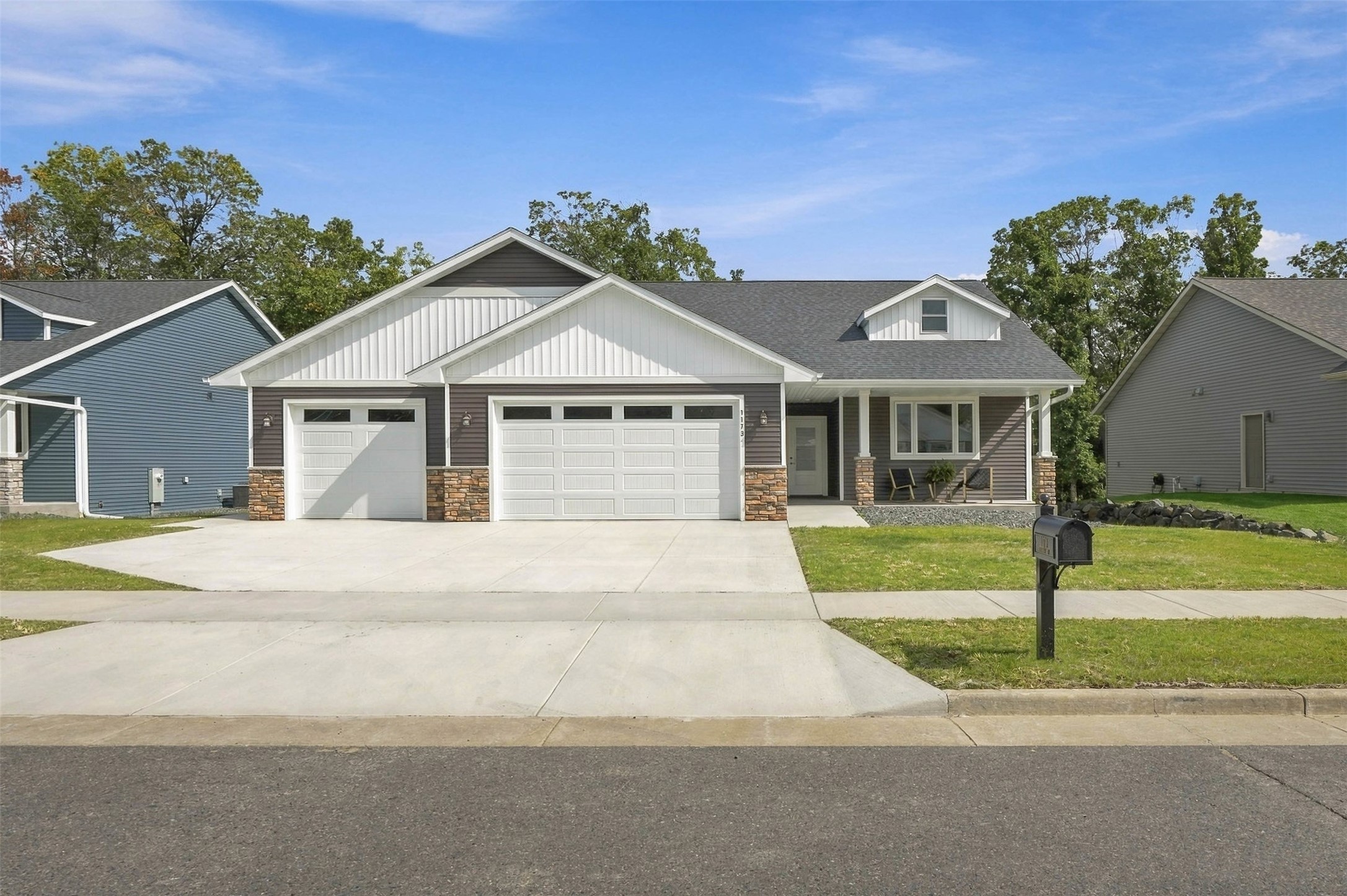 1173 Craven Court Property Photo 1