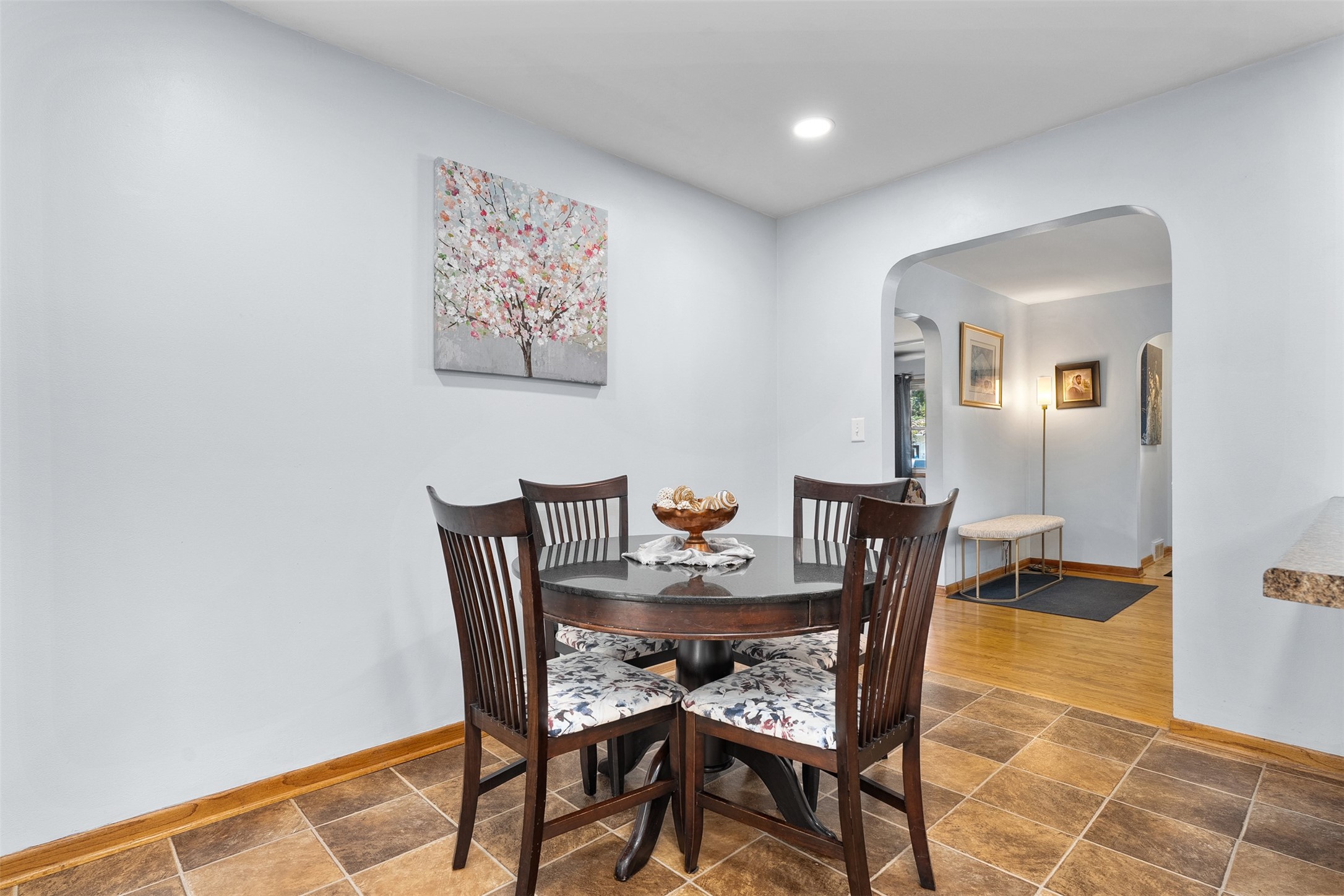 2129 E Lexington Boulevard Property Photo 13