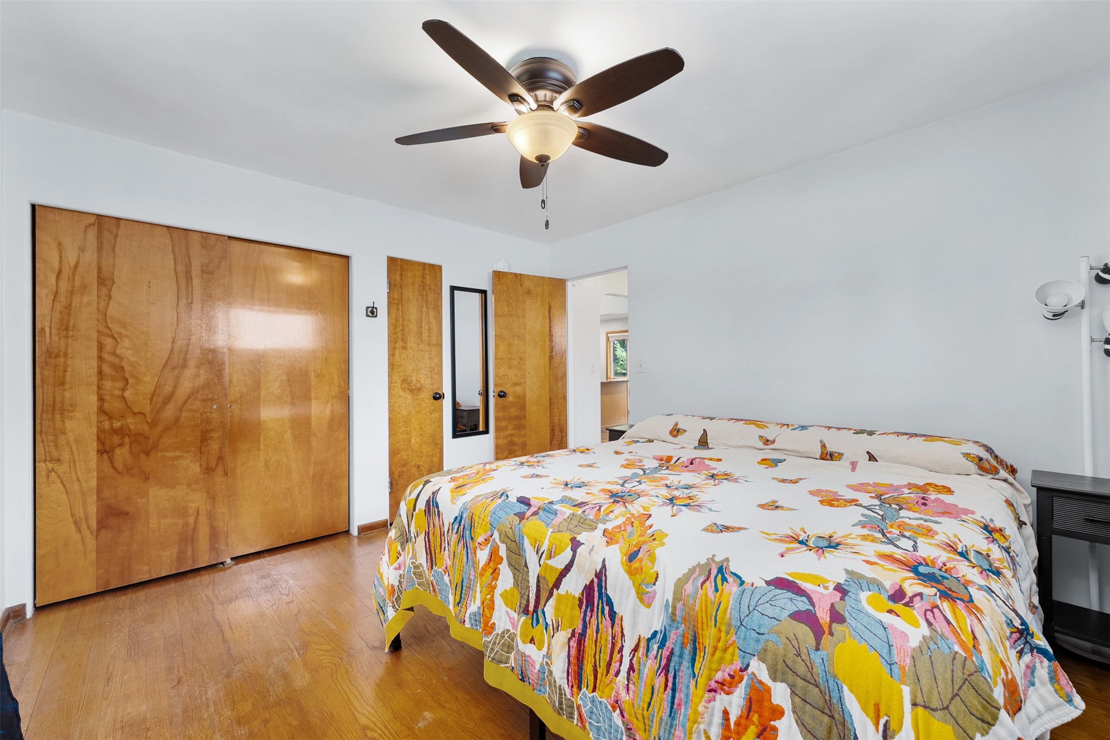 2129 E Lexington Boulevard Property Photo 15