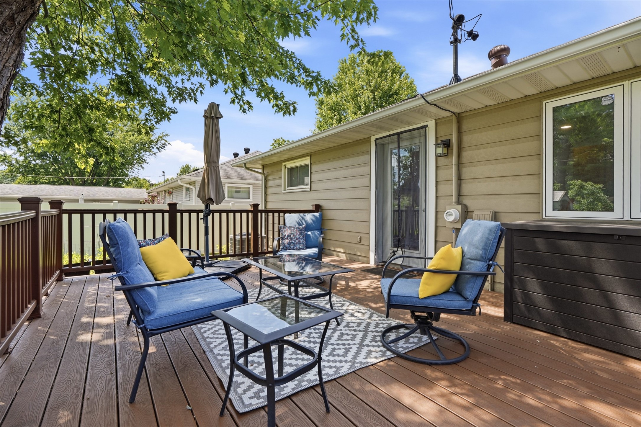 2129 E Lexington Boulevard Property Photo 35