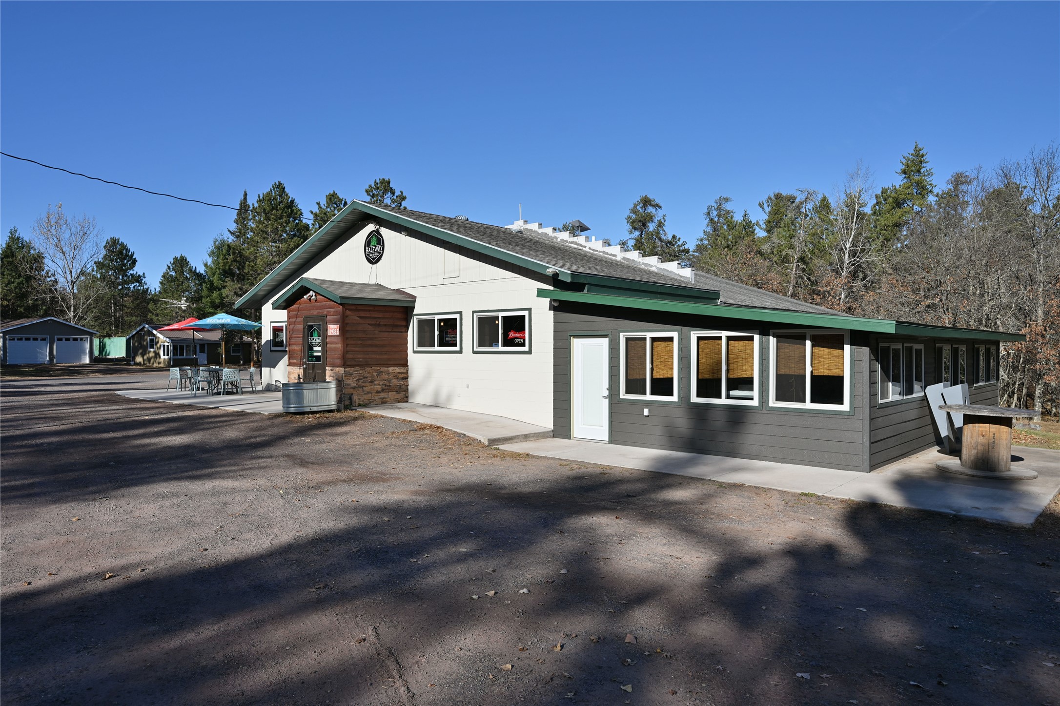 11933 E County Road Y Property Photo 3