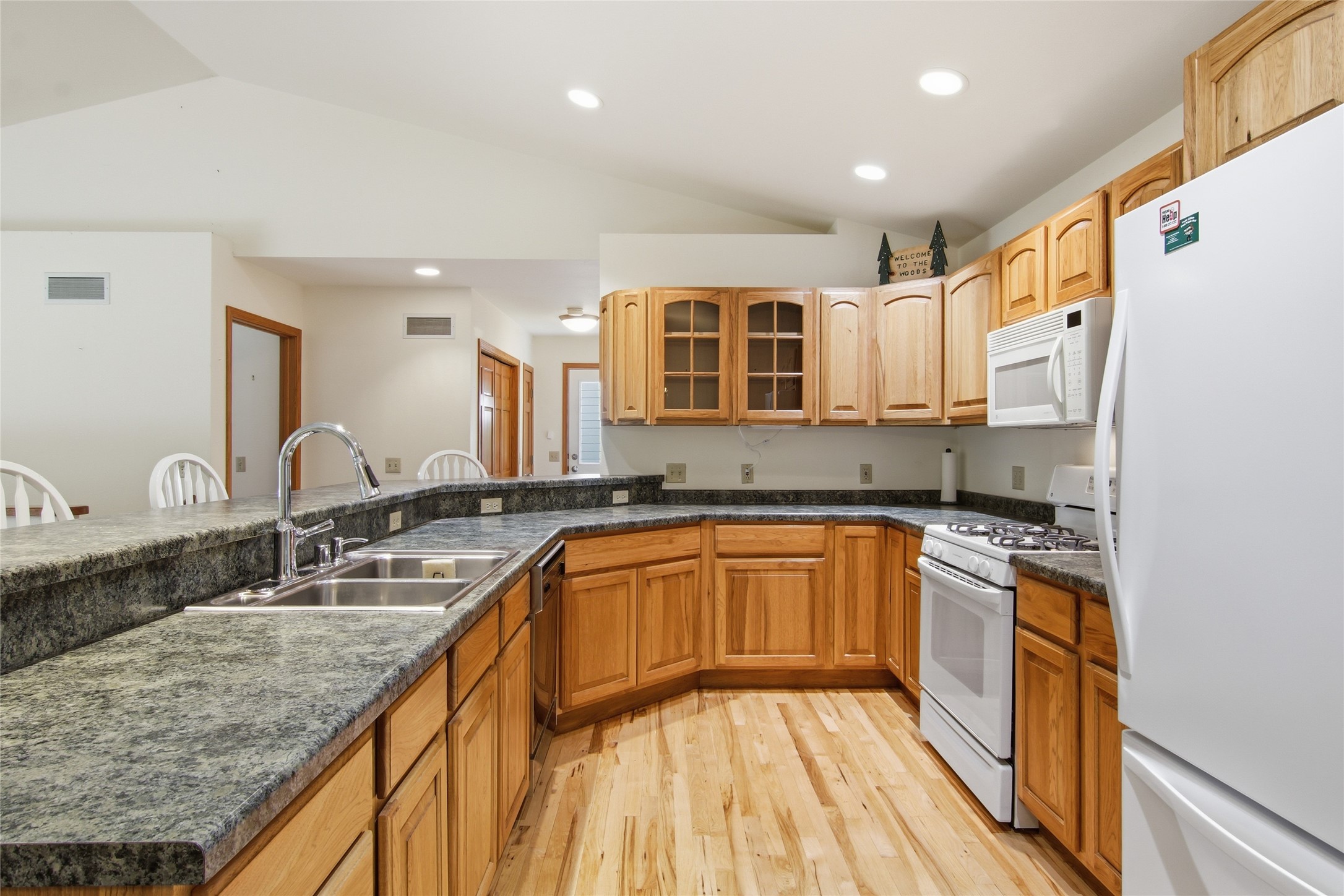 16544 W Mcgraw Road Property Photo 13