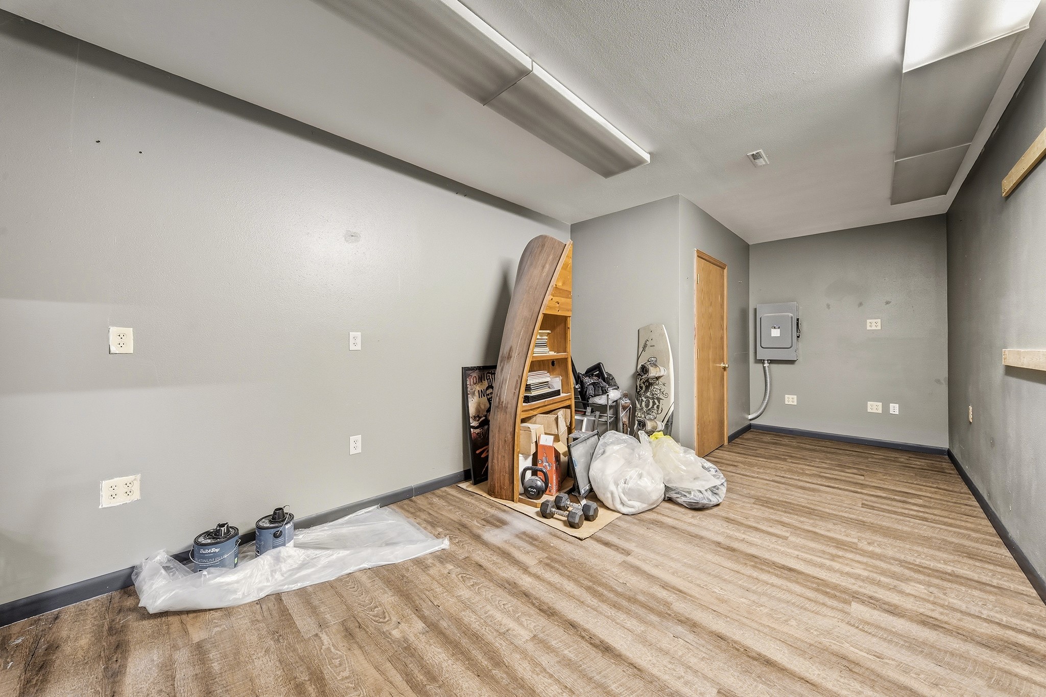 15 E Walnut Street Property Photo 18