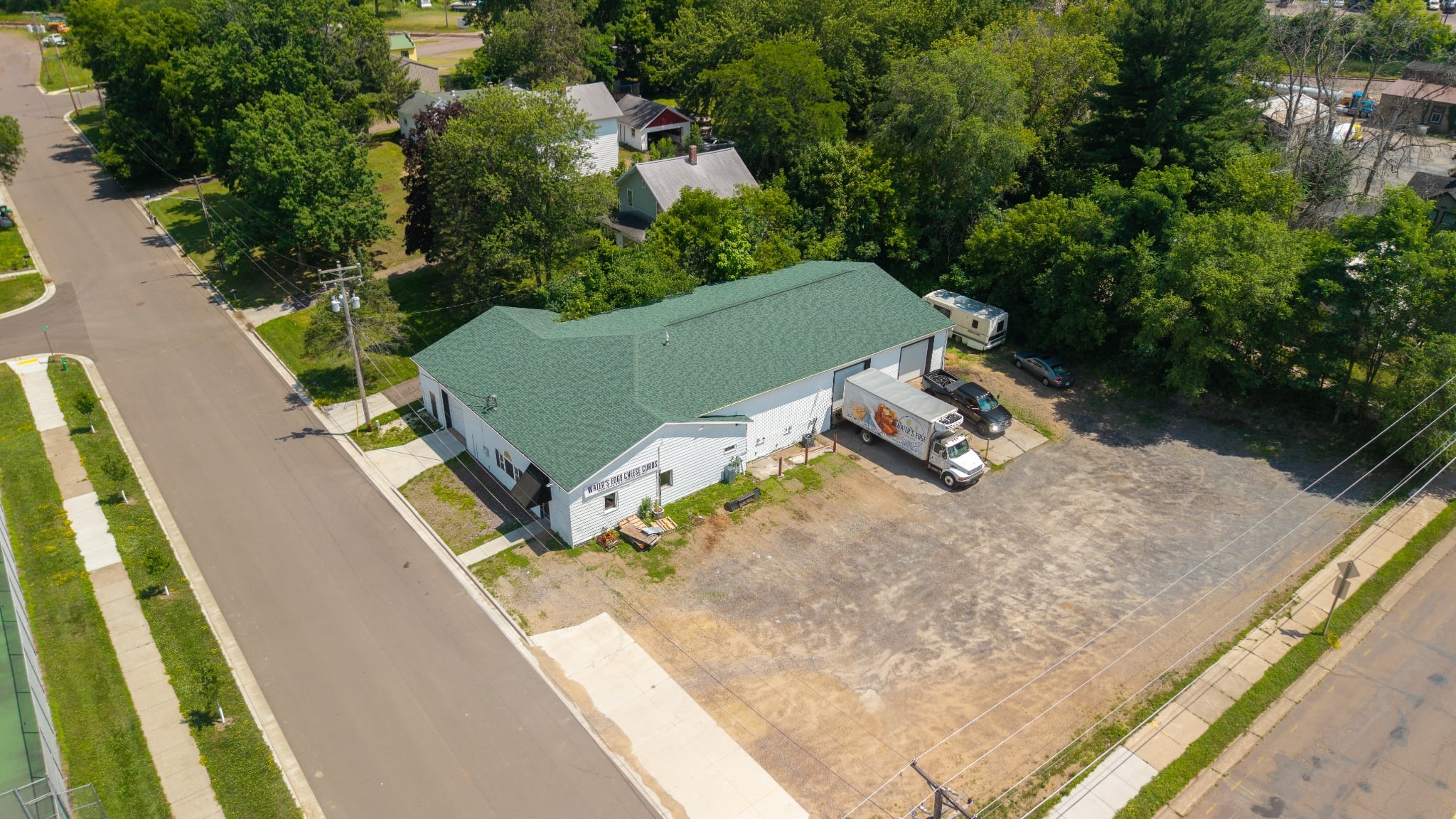 15 E Walnut Street Property Photo 30
