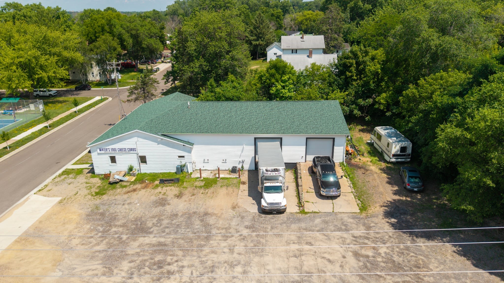 15 E Walnut Street Property Photo 31