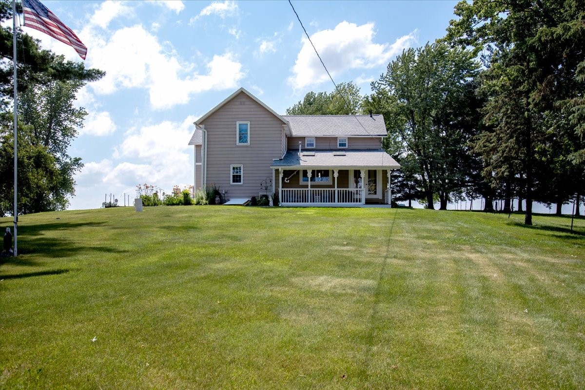 N5835 730th Street Property Photo 3