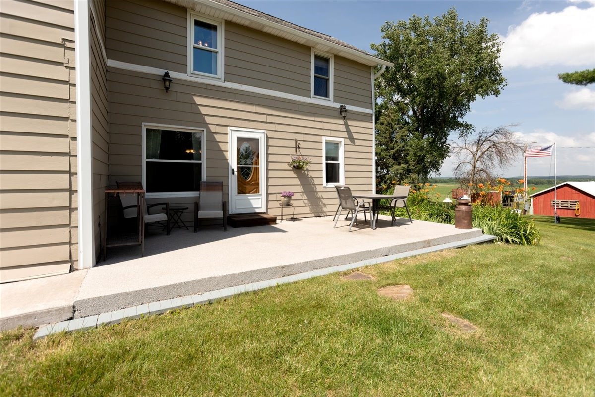 N5835 730th Street Property Photo 6
