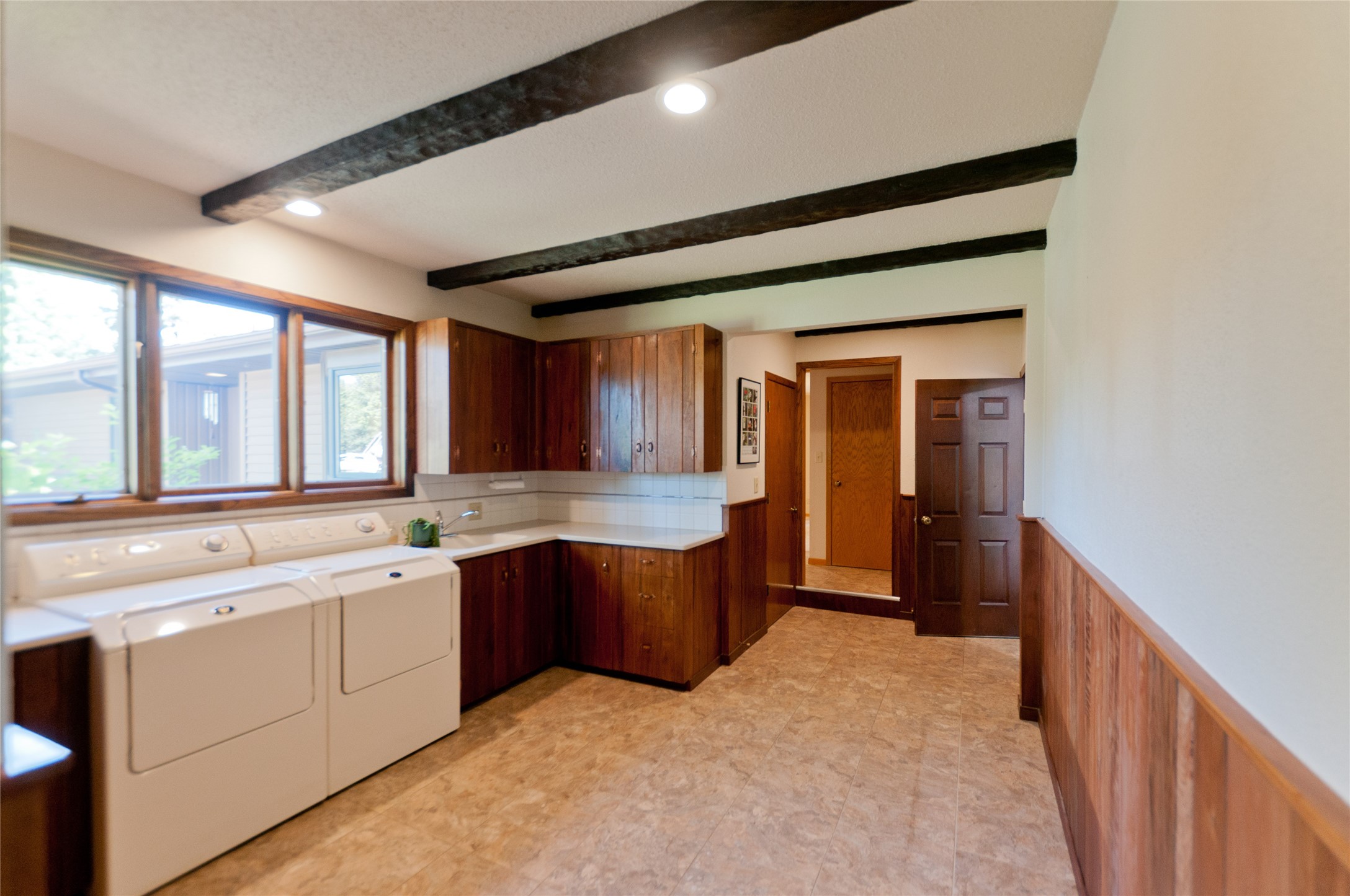 2209 21st Street Property Photo 26