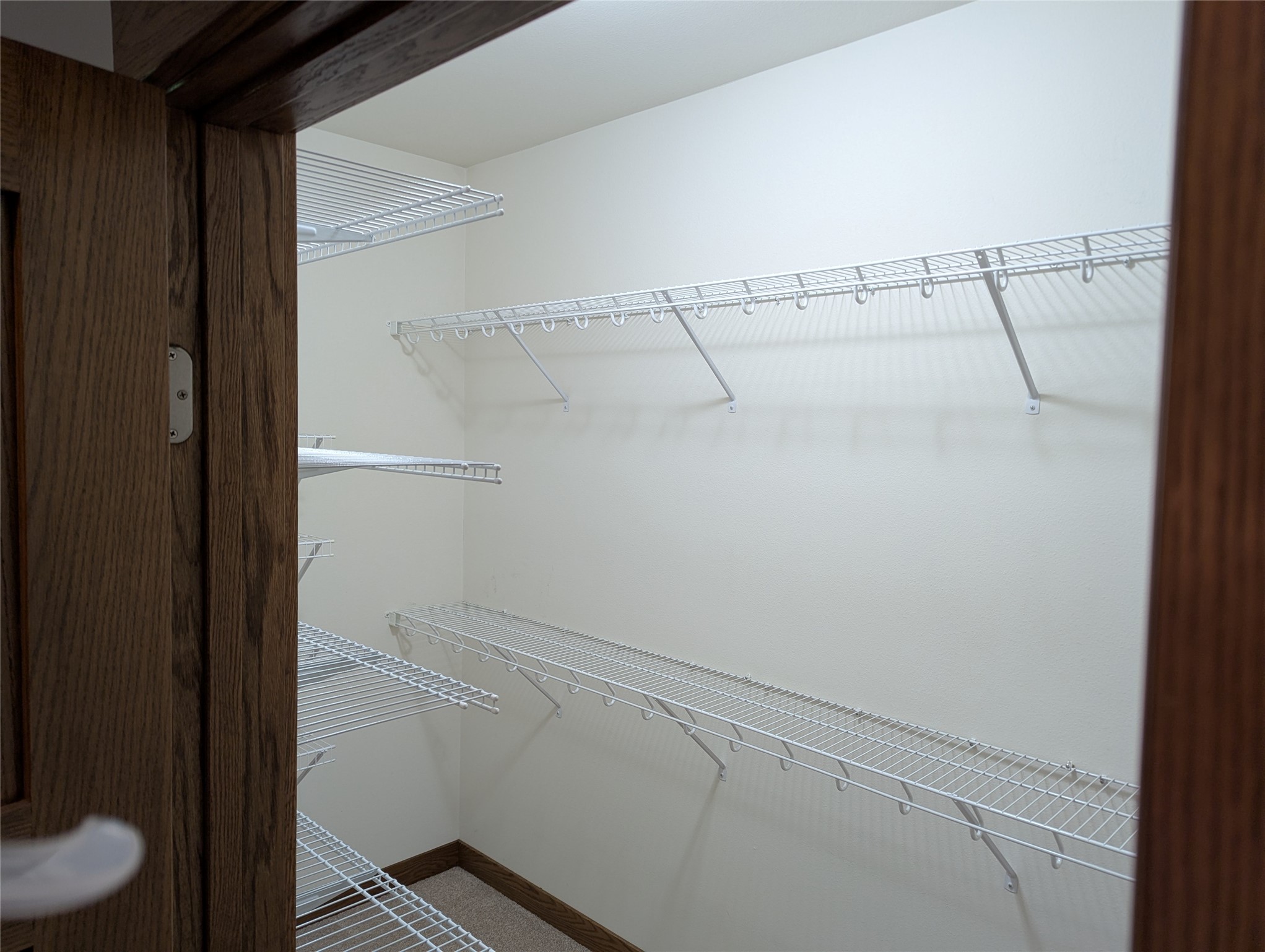 5437 Benjamin Street Property Photo 10