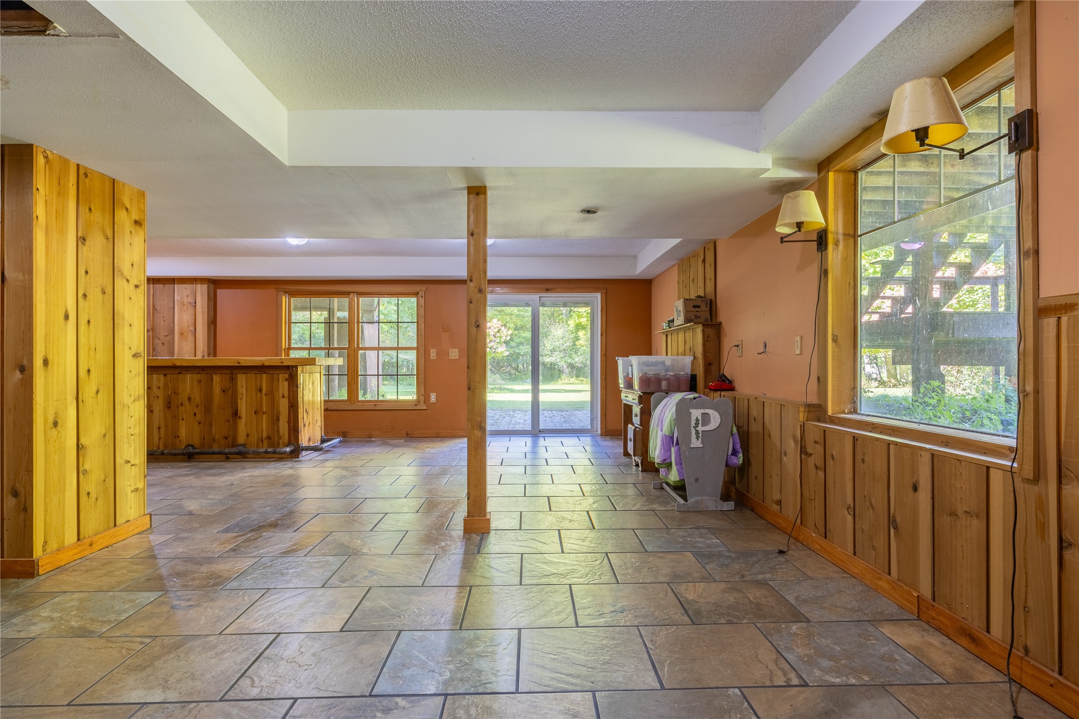 W8259 Summit Avenue Property Photo 19