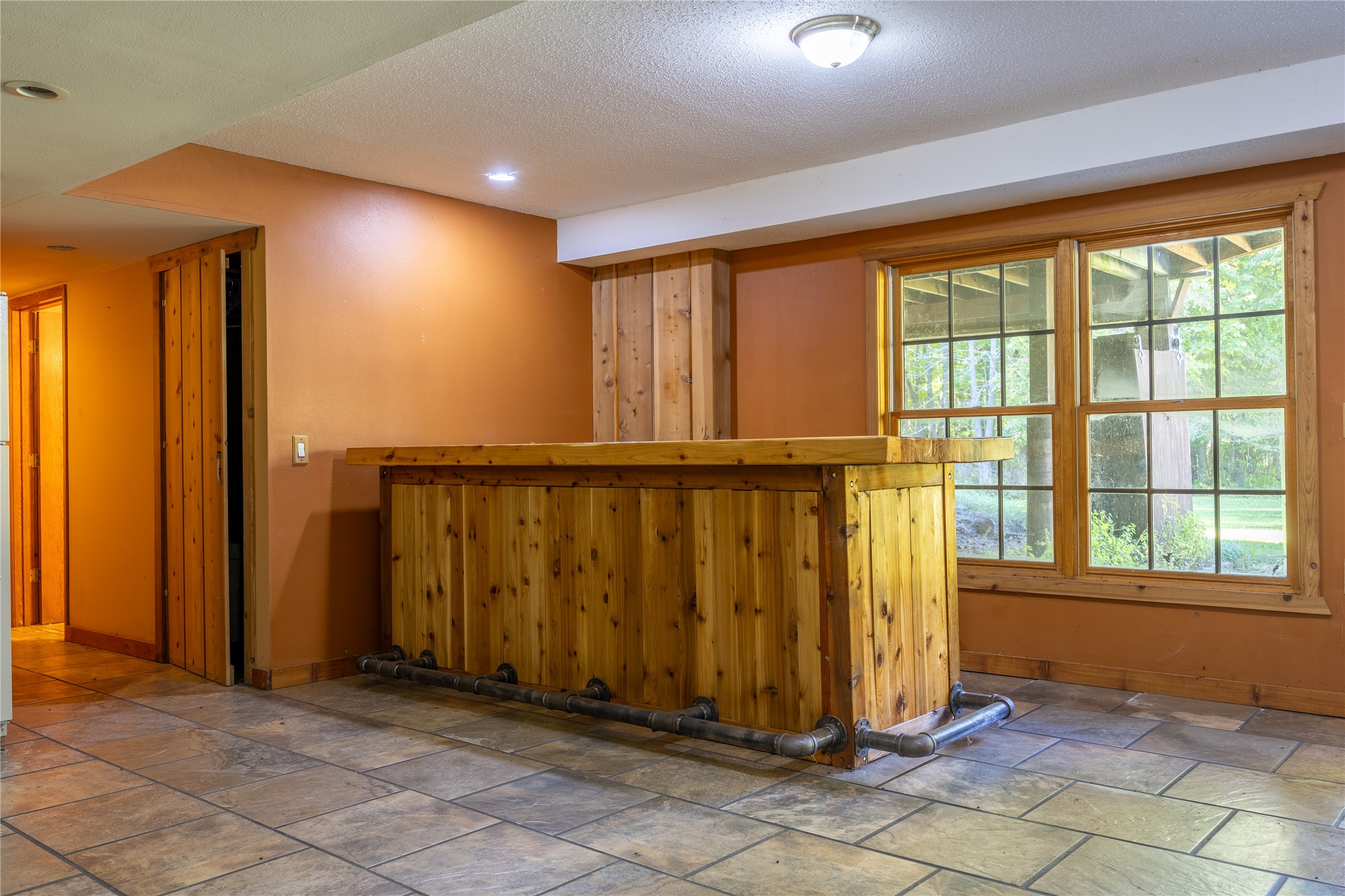 W8259 Summit Avenue Property Photo 20