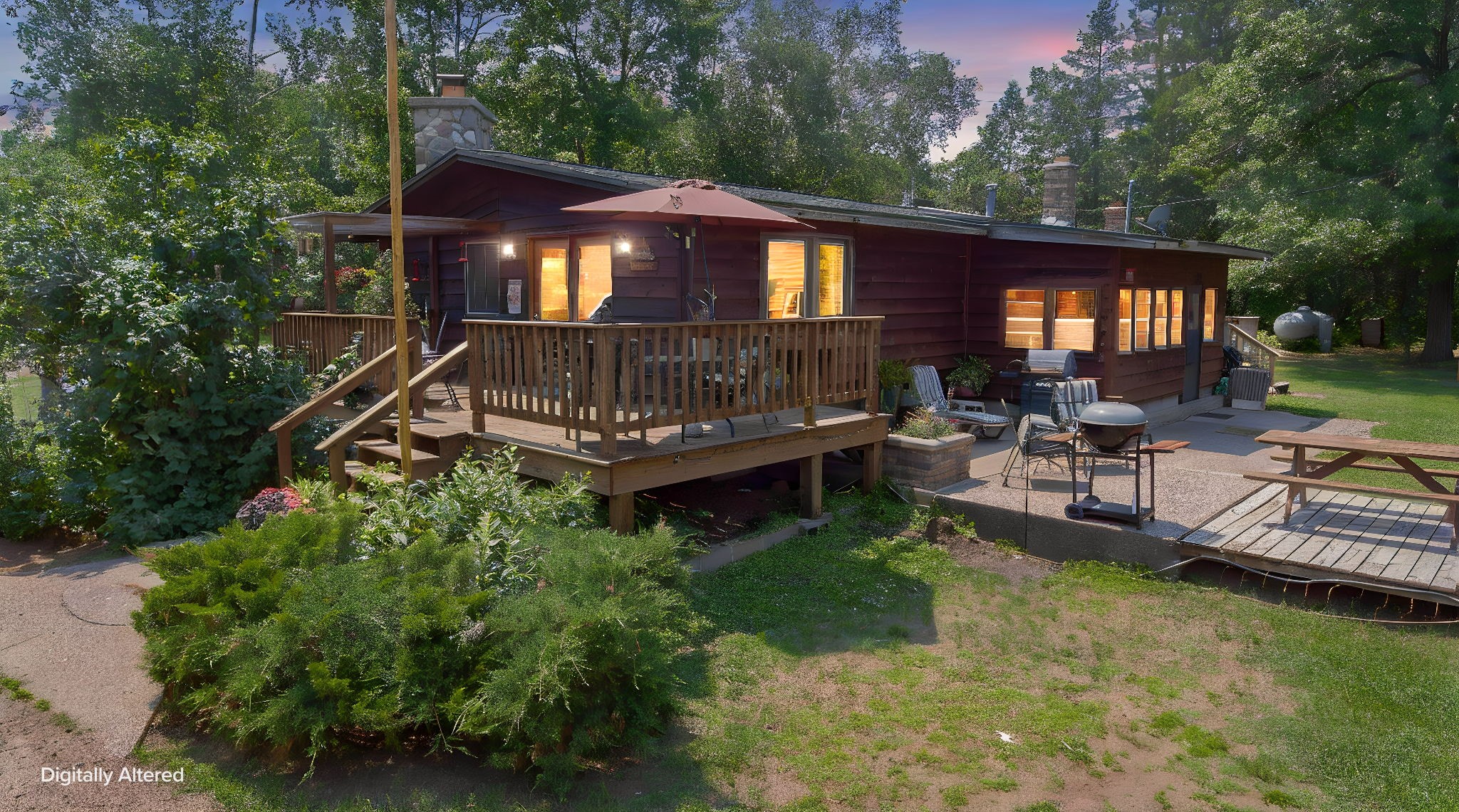 8998 N River Road Property Photo 2